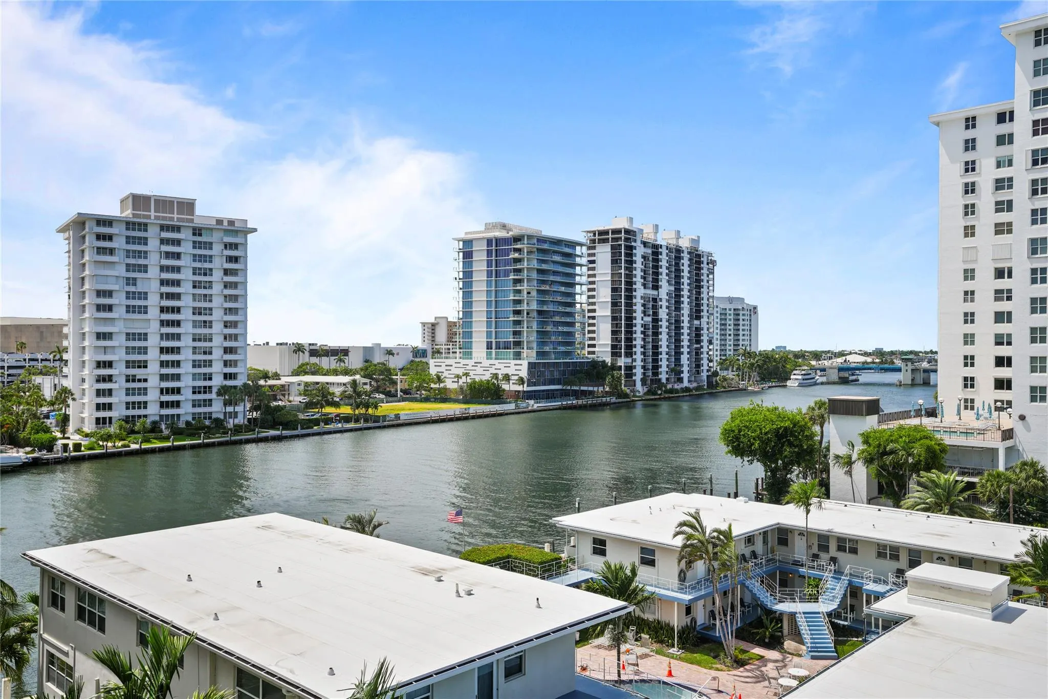715 Bayshore Dr, #604