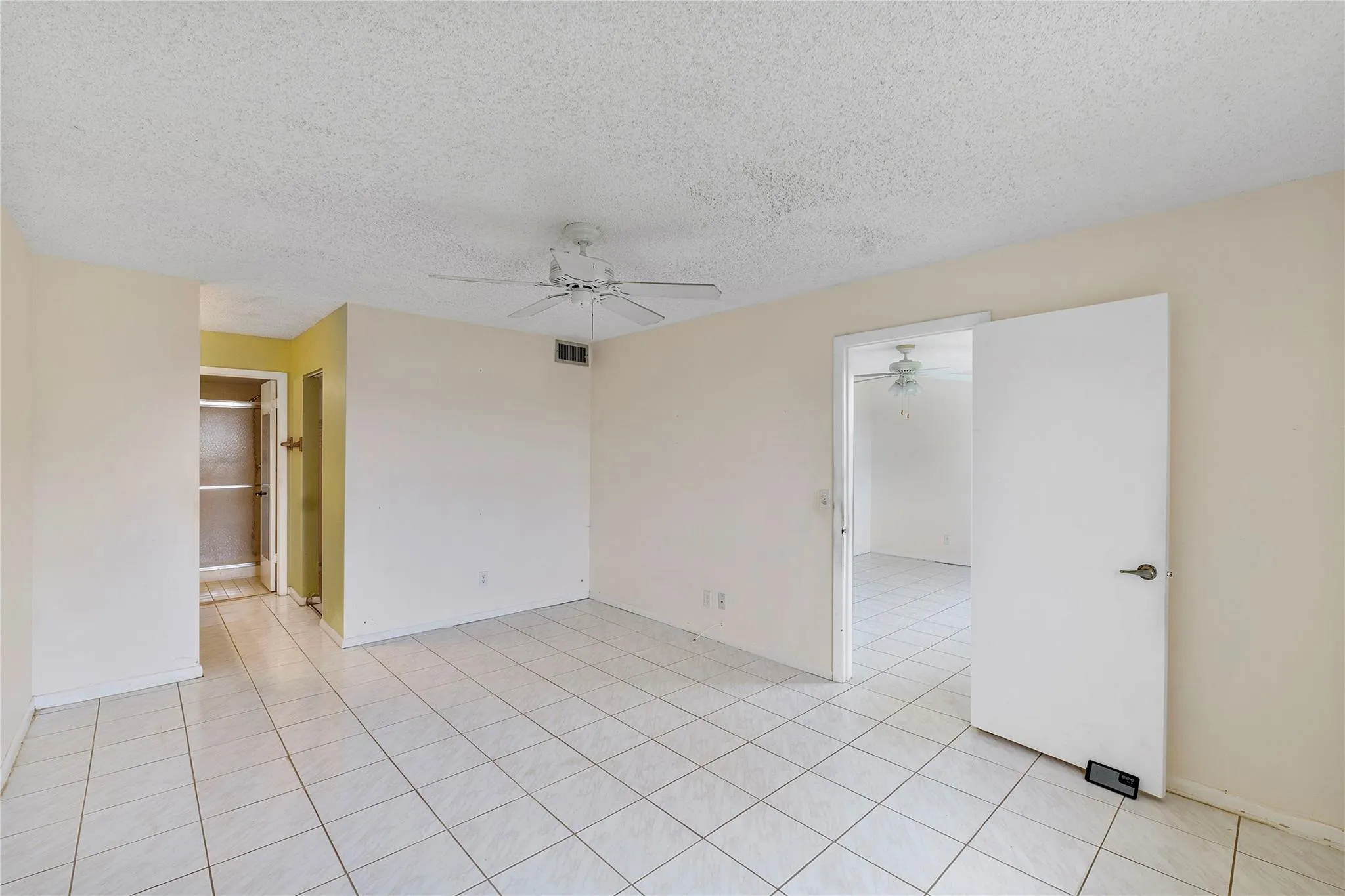 2606 NW 104TH AVE, #208