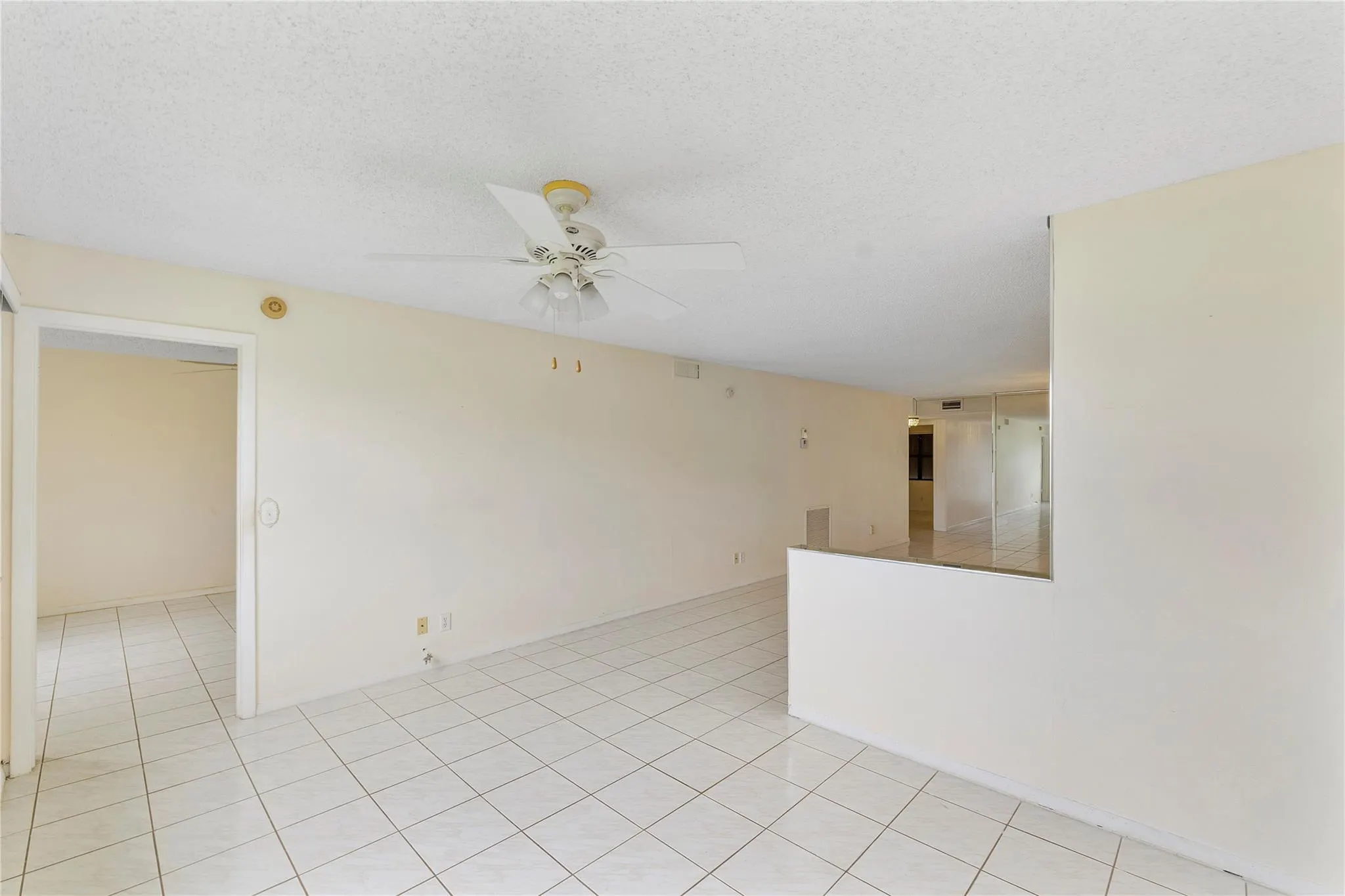 2606 NW 104TH AVE, #208
