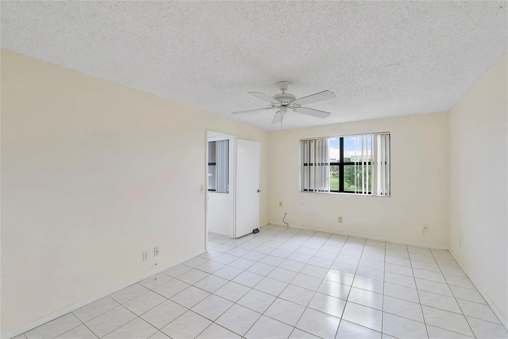 2606 NW 104TH AVE, #208