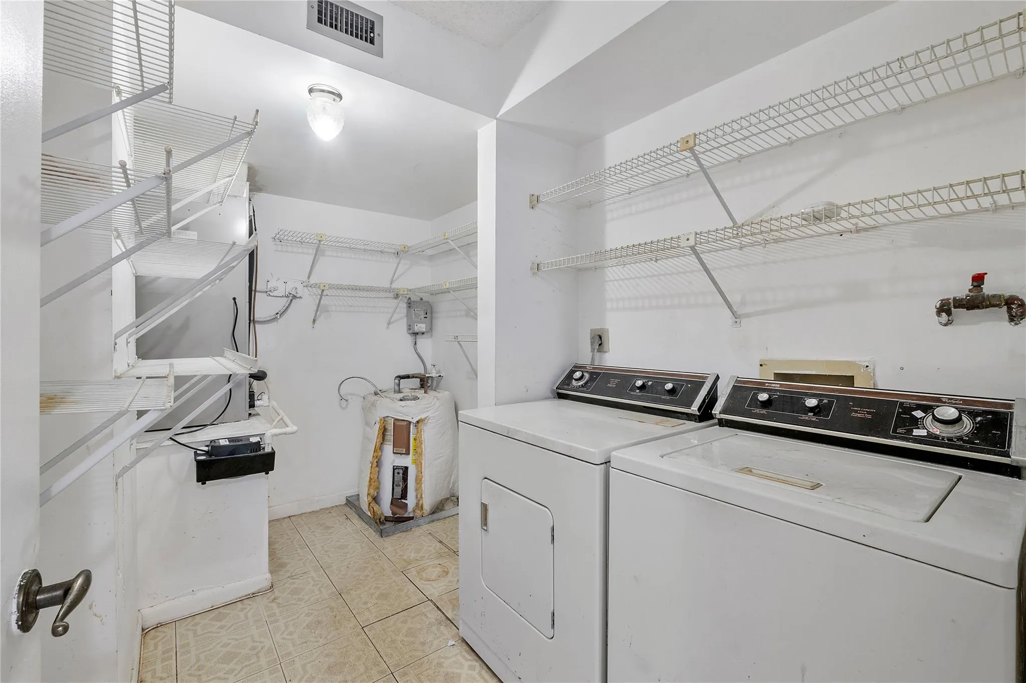 2606 NW 104TH AVE, #208