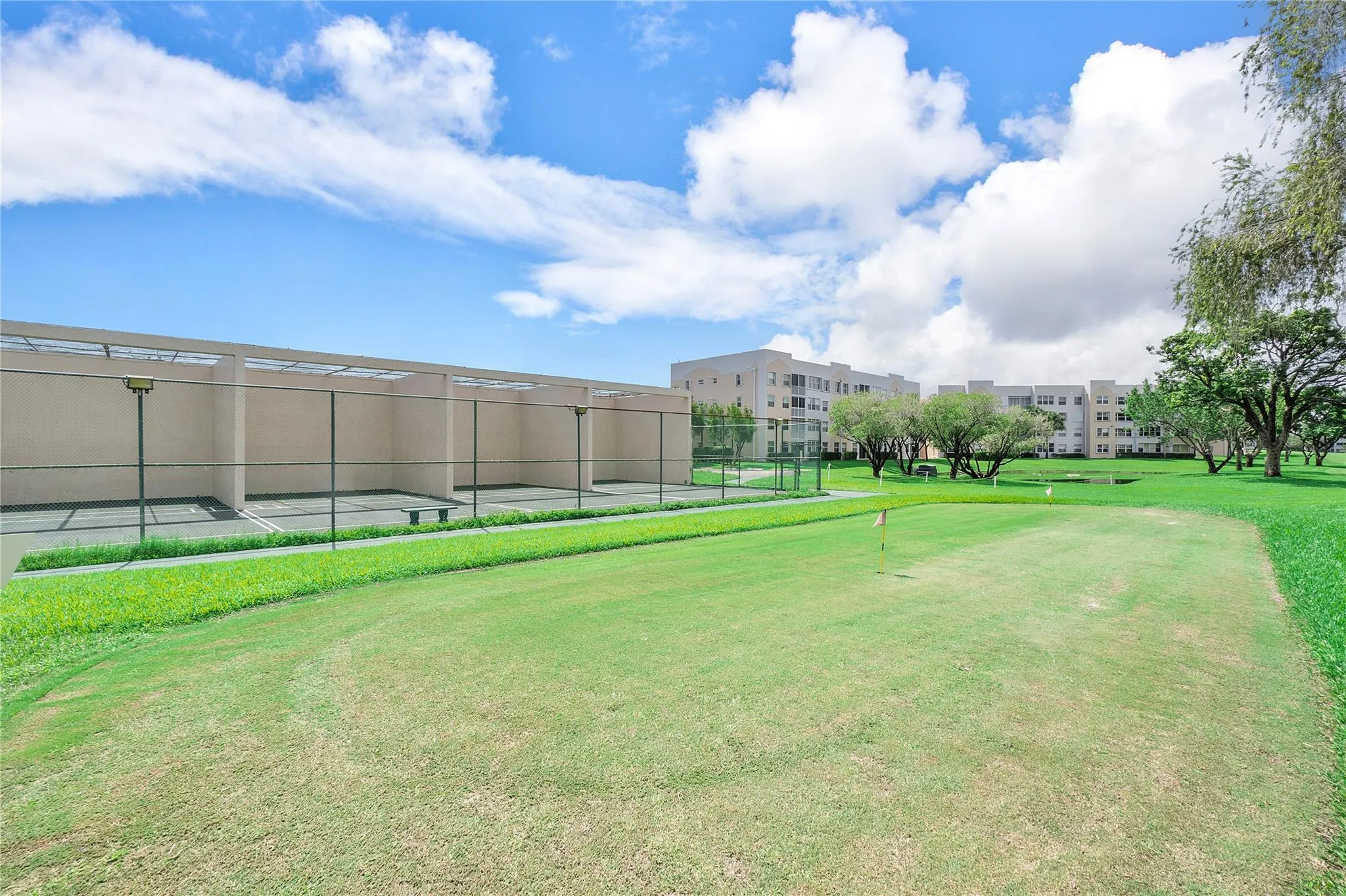2606 NW 104TH AVE, #208