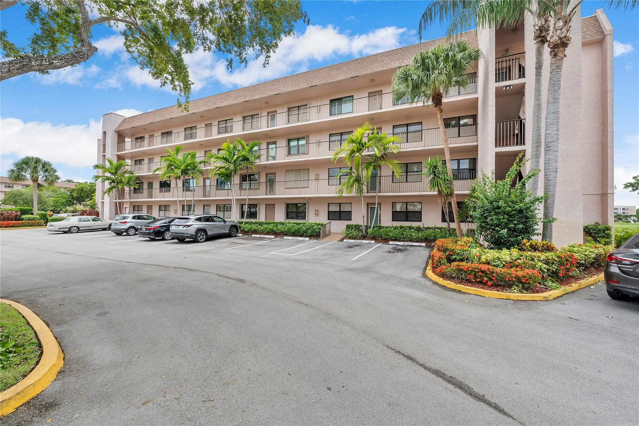 2606 NW 104TH AVE, #208