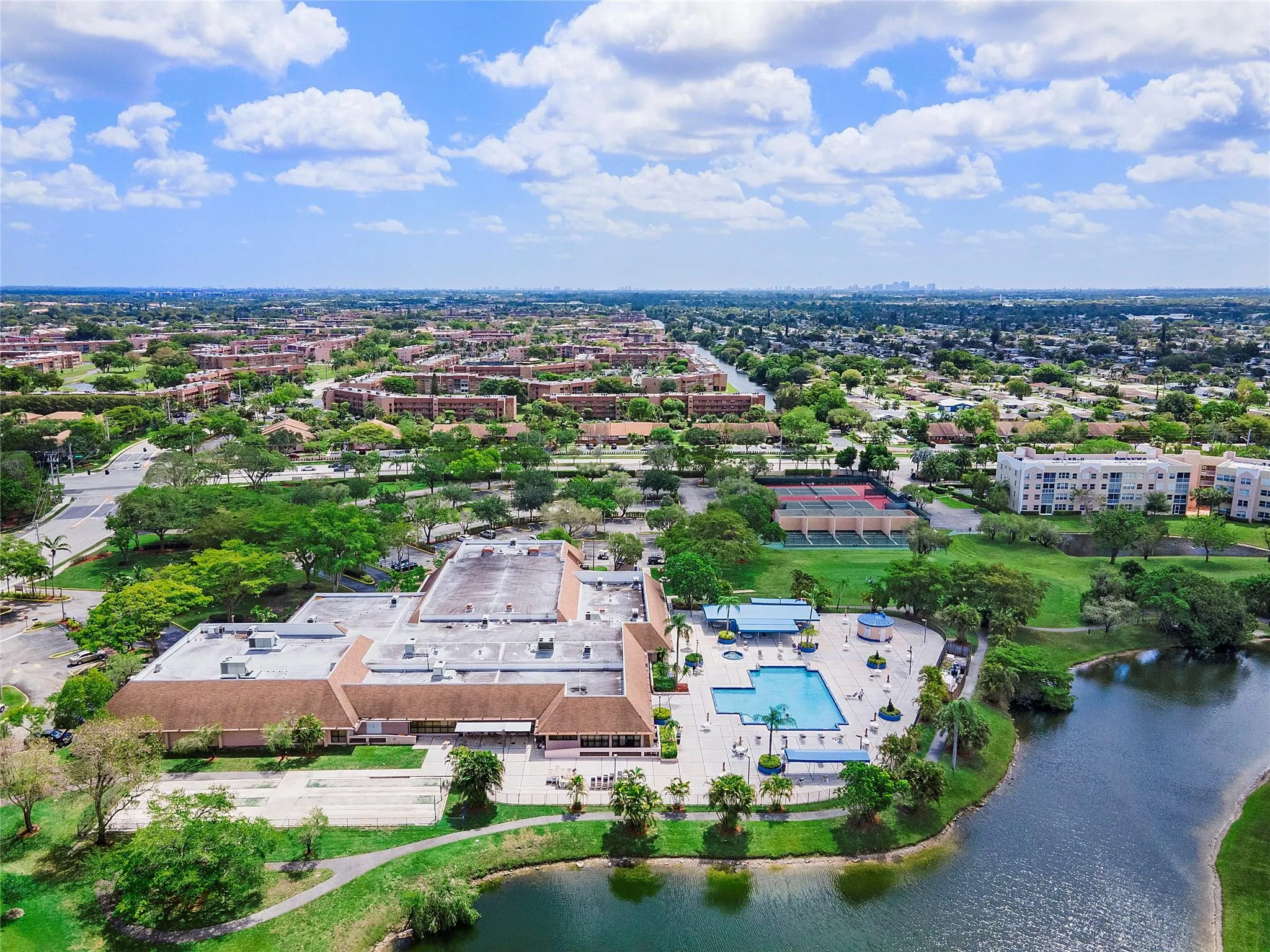 2606 NW 104TH AVE, #208