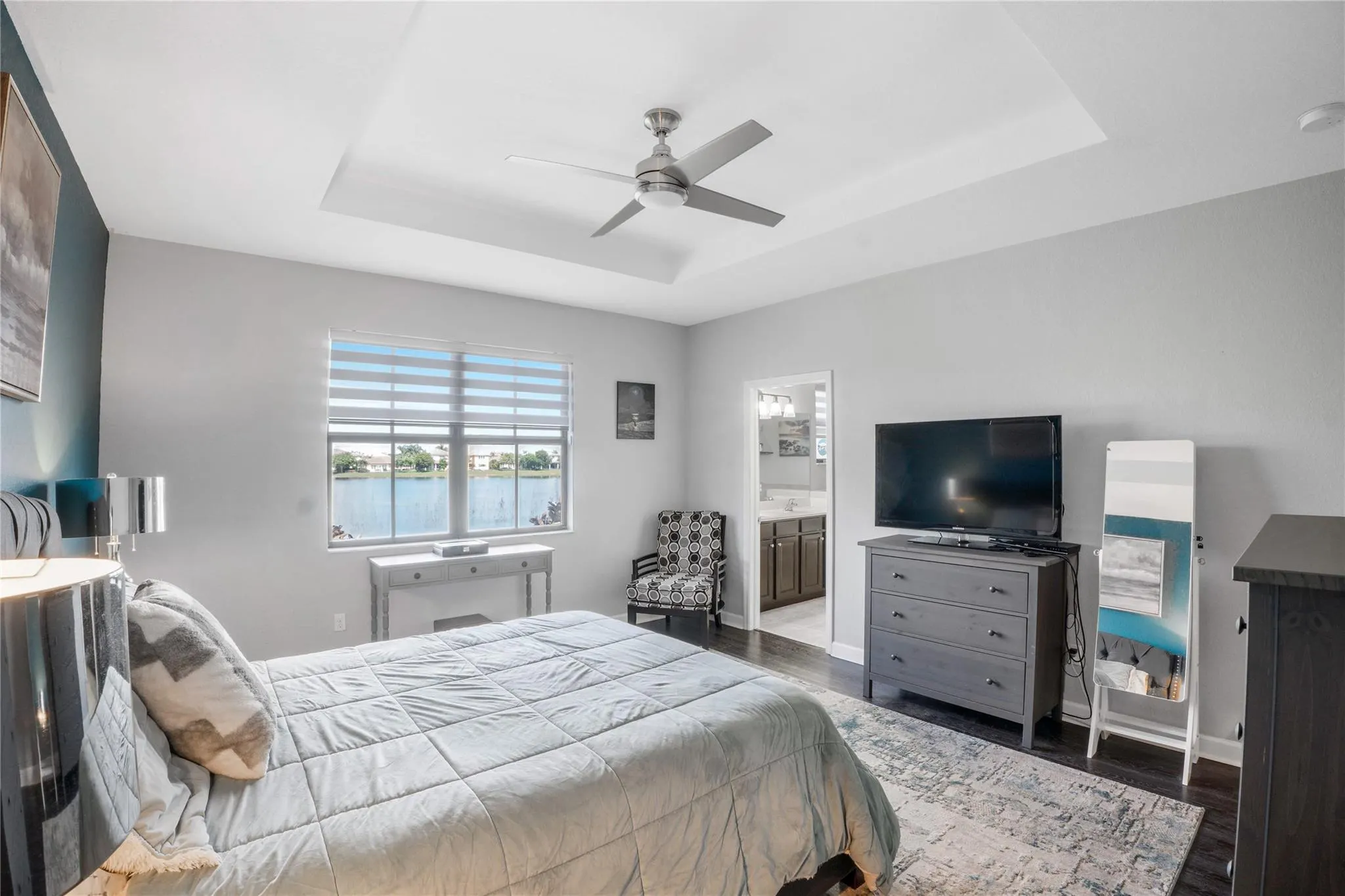 8405 Lakeview Trl