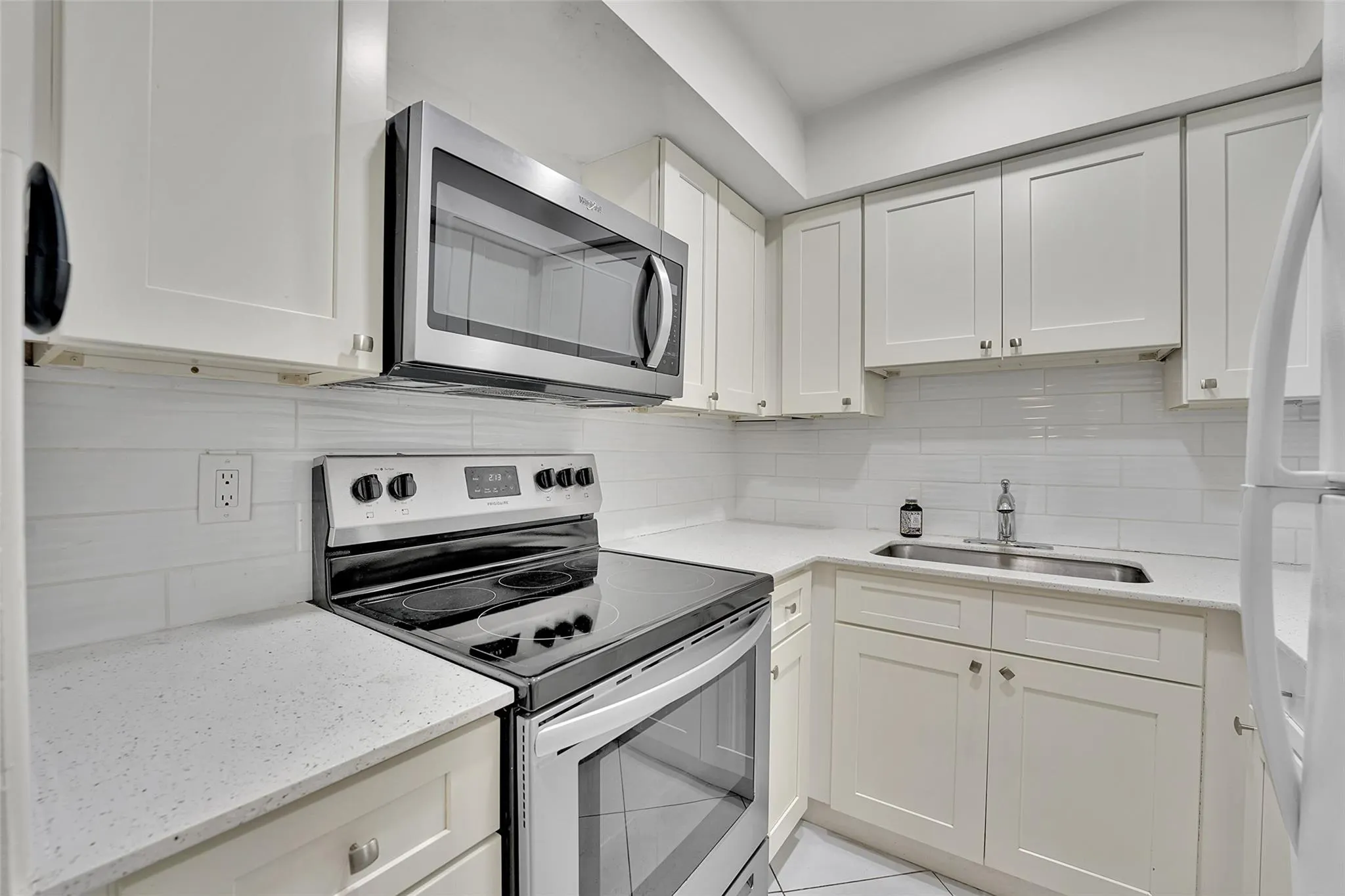 4820 NE 23rd Ave, #203