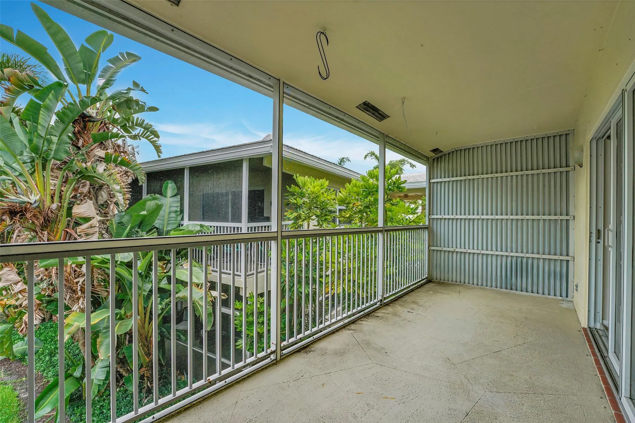 4820 NE 23rd Ave, #203