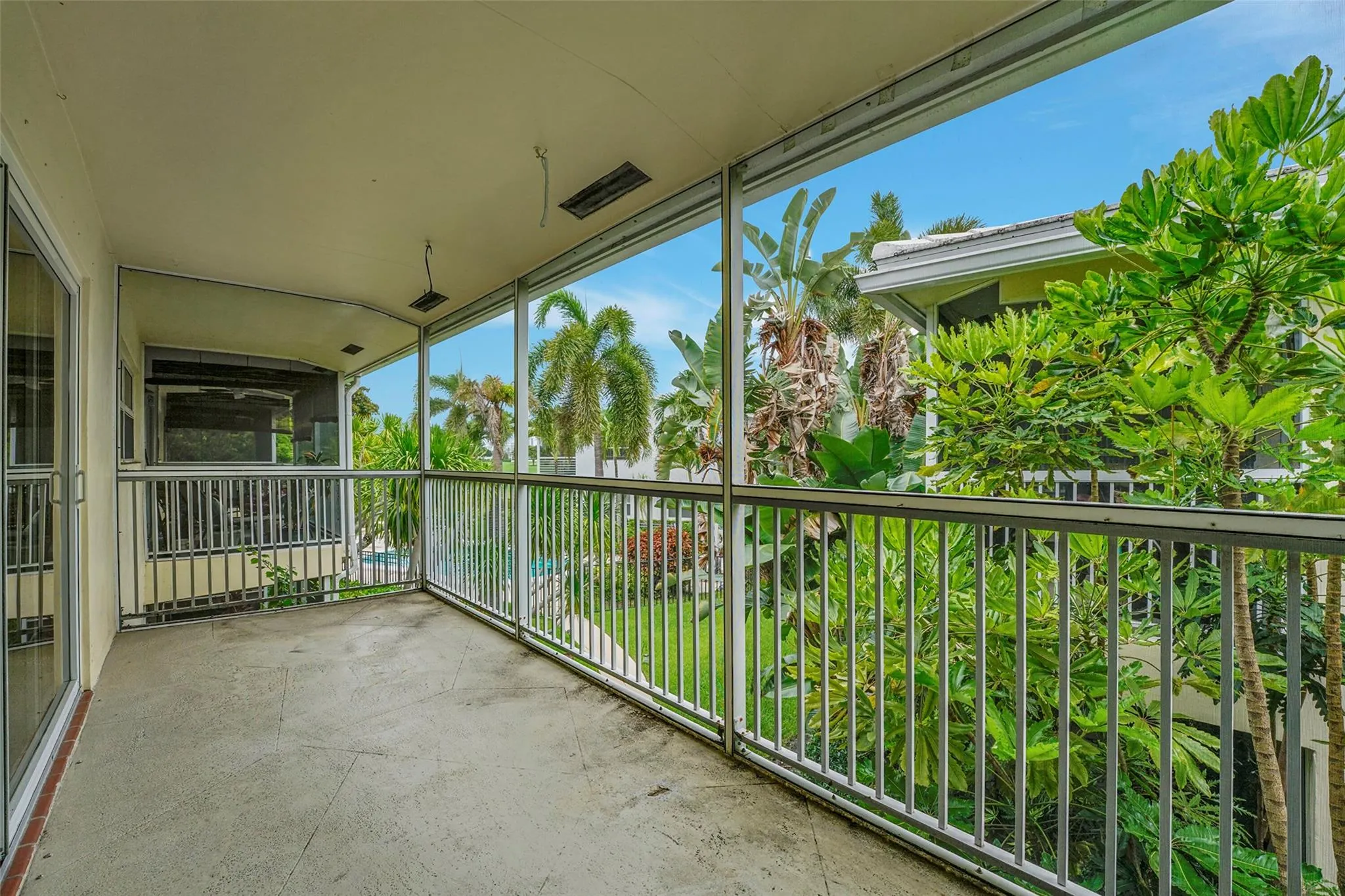 4820 NE 23rd Ave, #203