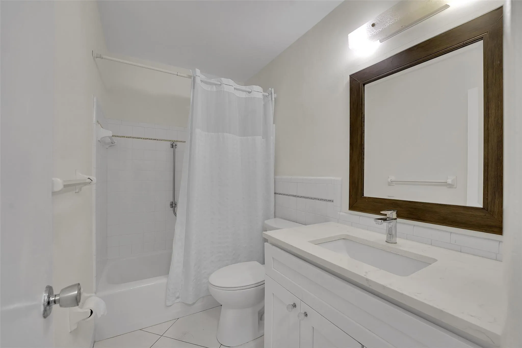 4820 NE 23rd Ave, #203