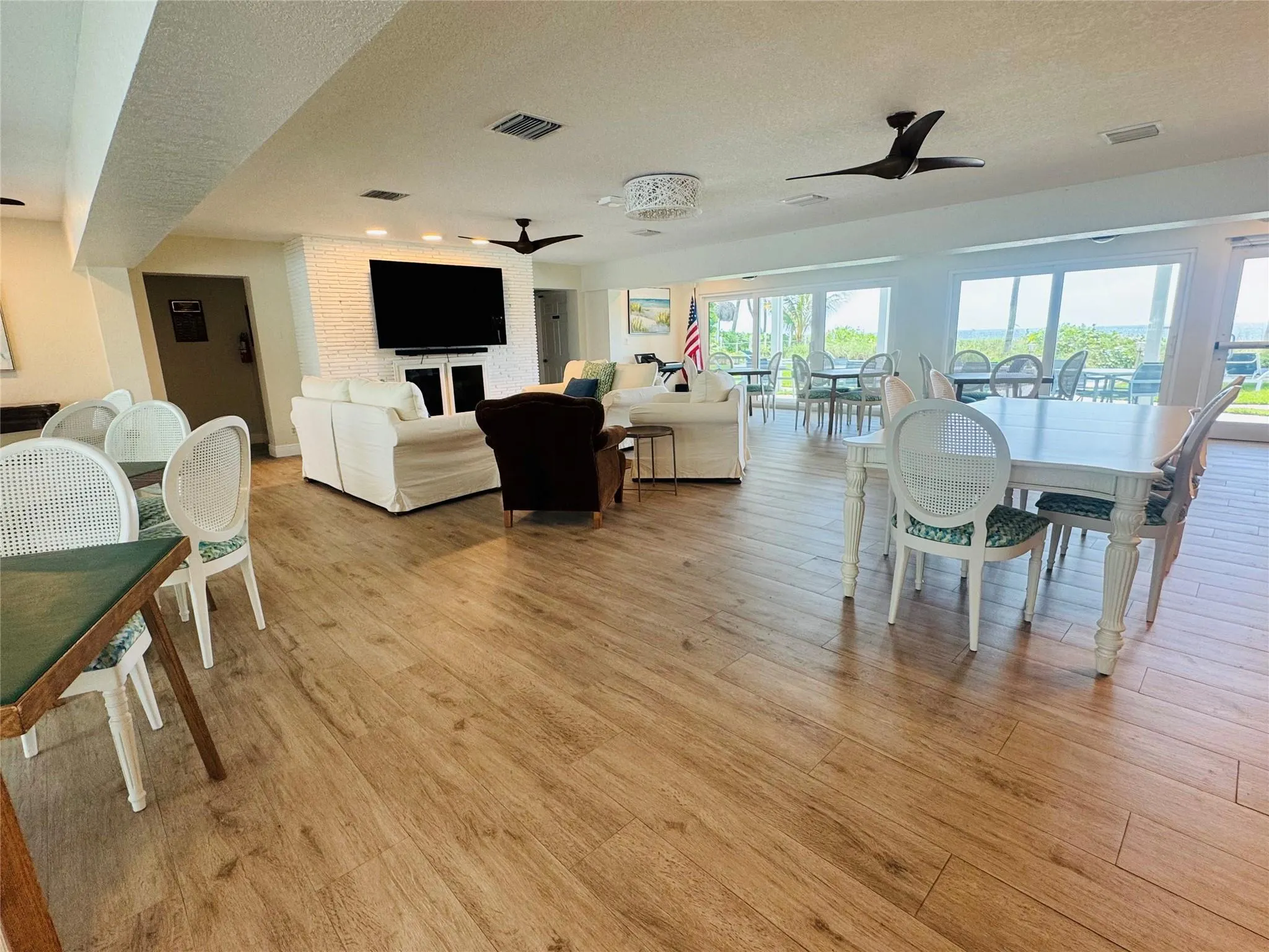 1431 S Ocean Blvd #17