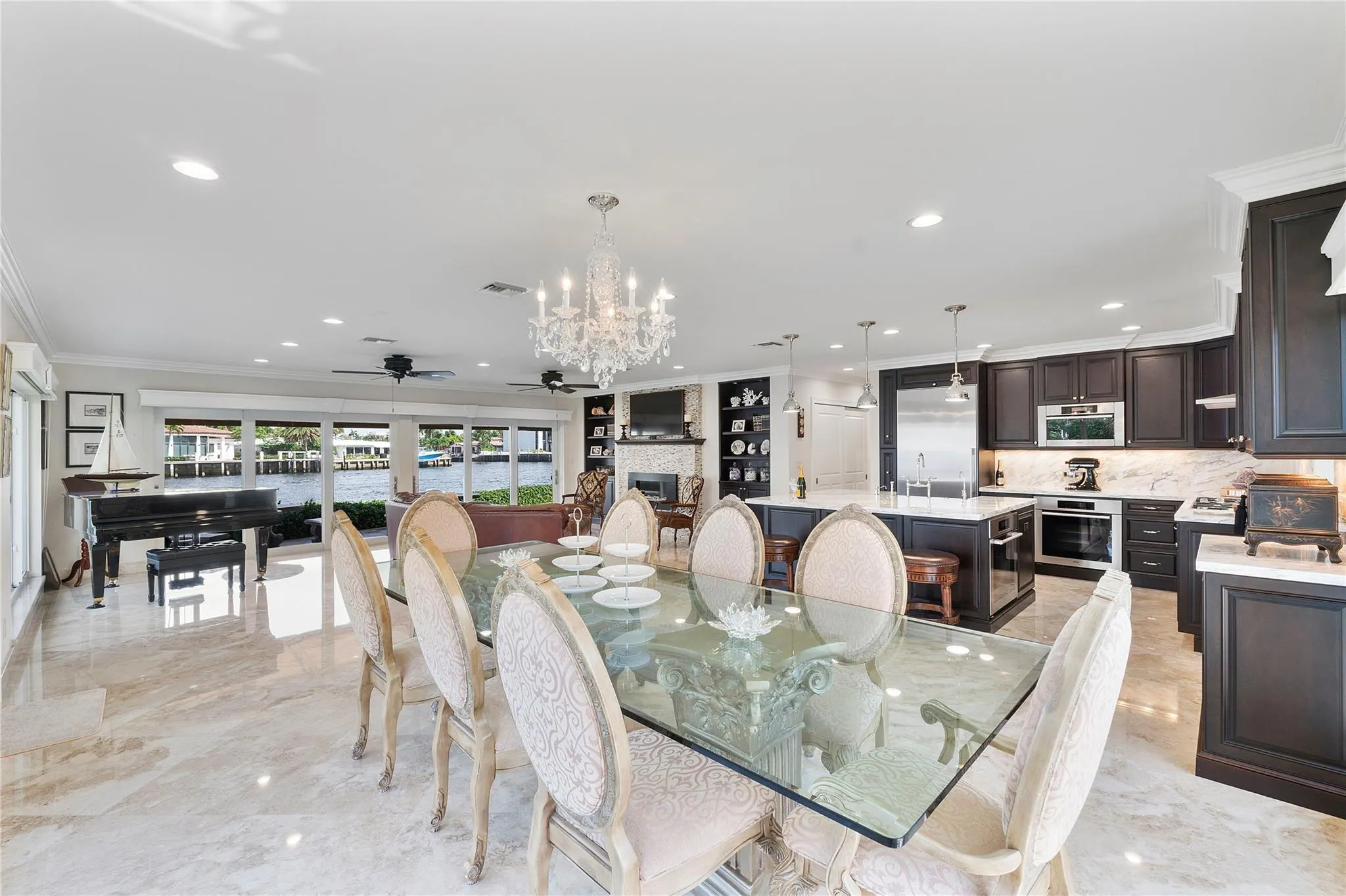 1431 S Ocean Blvd #17