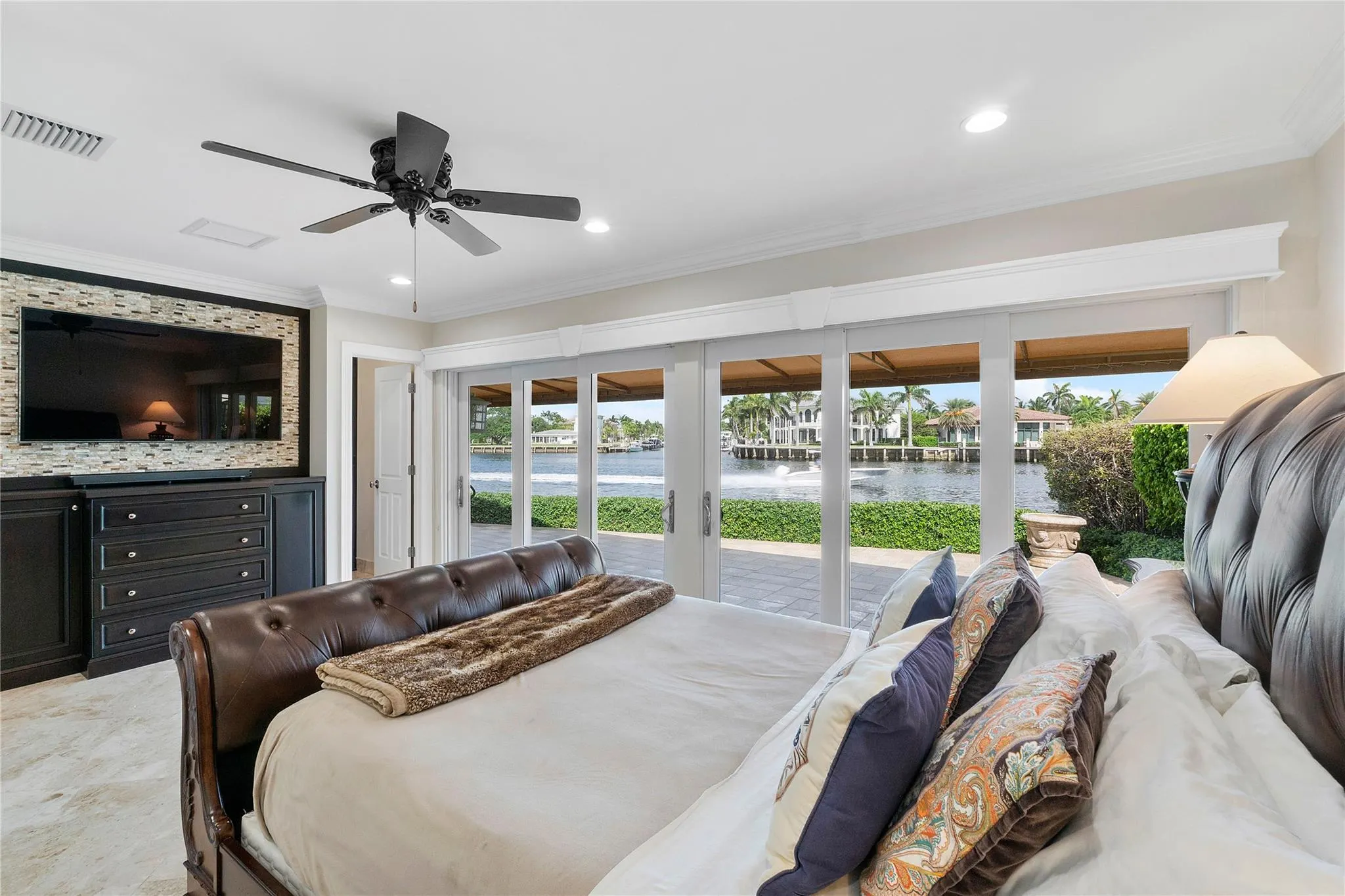 1431 S Ocean Blvd #17
