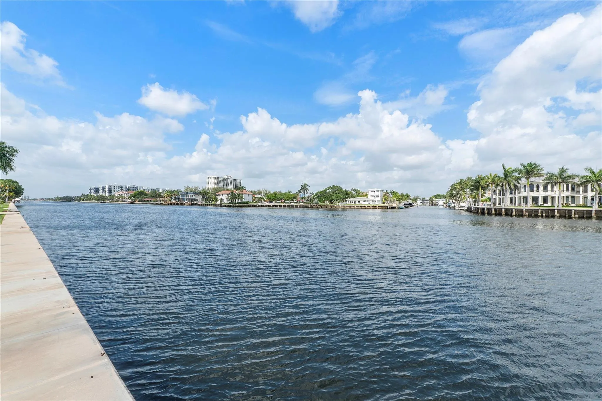 1431 S Ocean Blvd #17