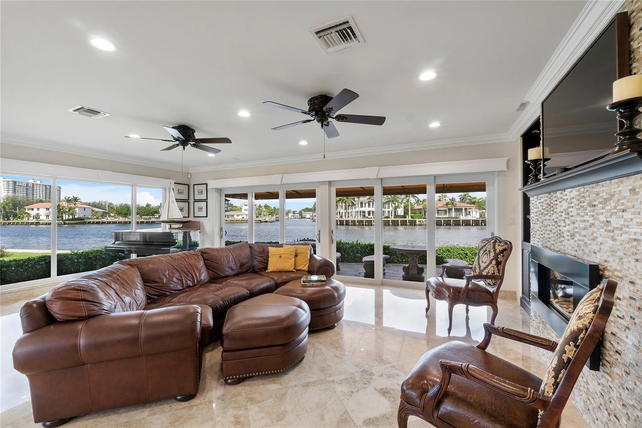 1431 S Ocean Blvd #17