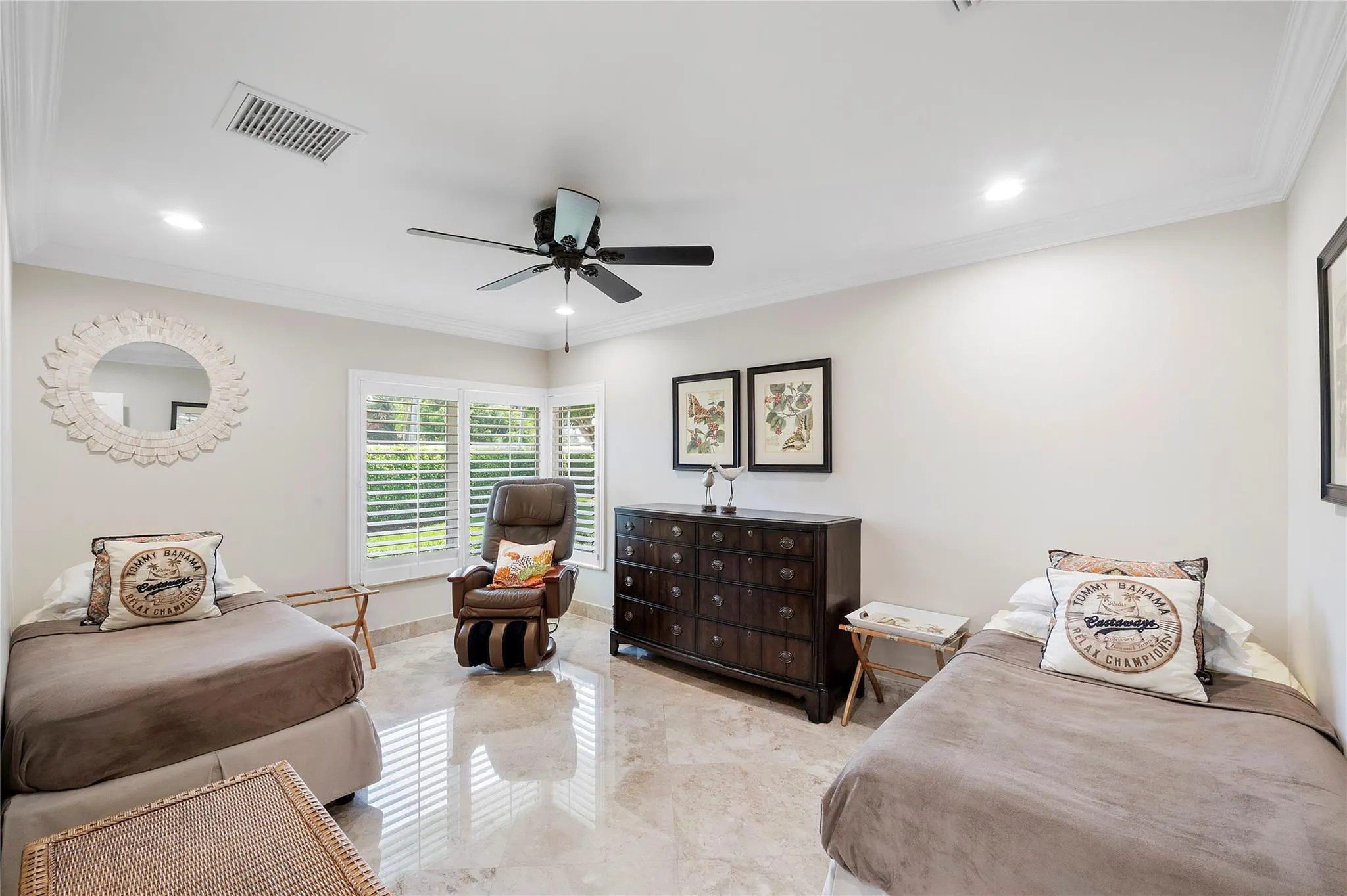 1431 S Ocean Blvd #17