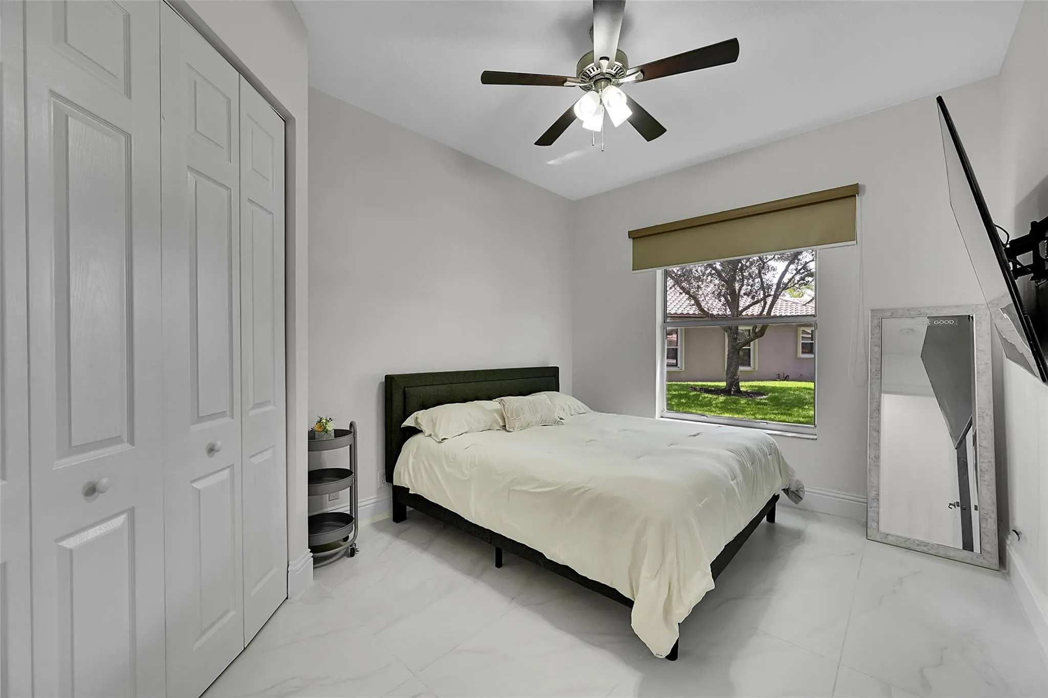 11163 NW 69th Pl