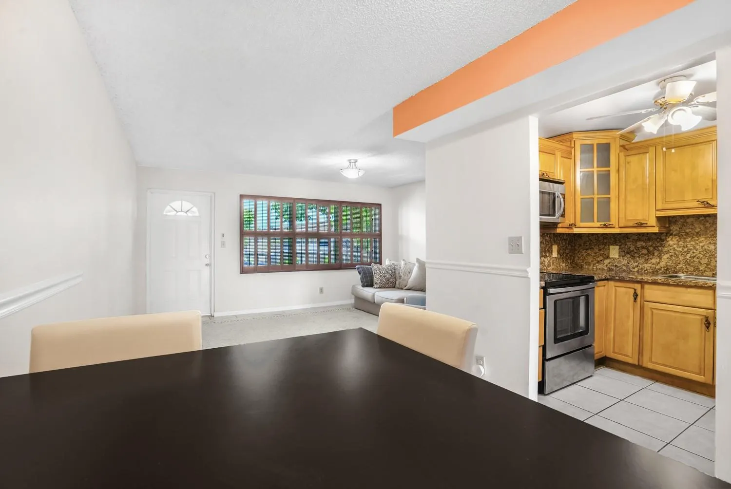 9081 Sunrise Lakes Blvd, #214