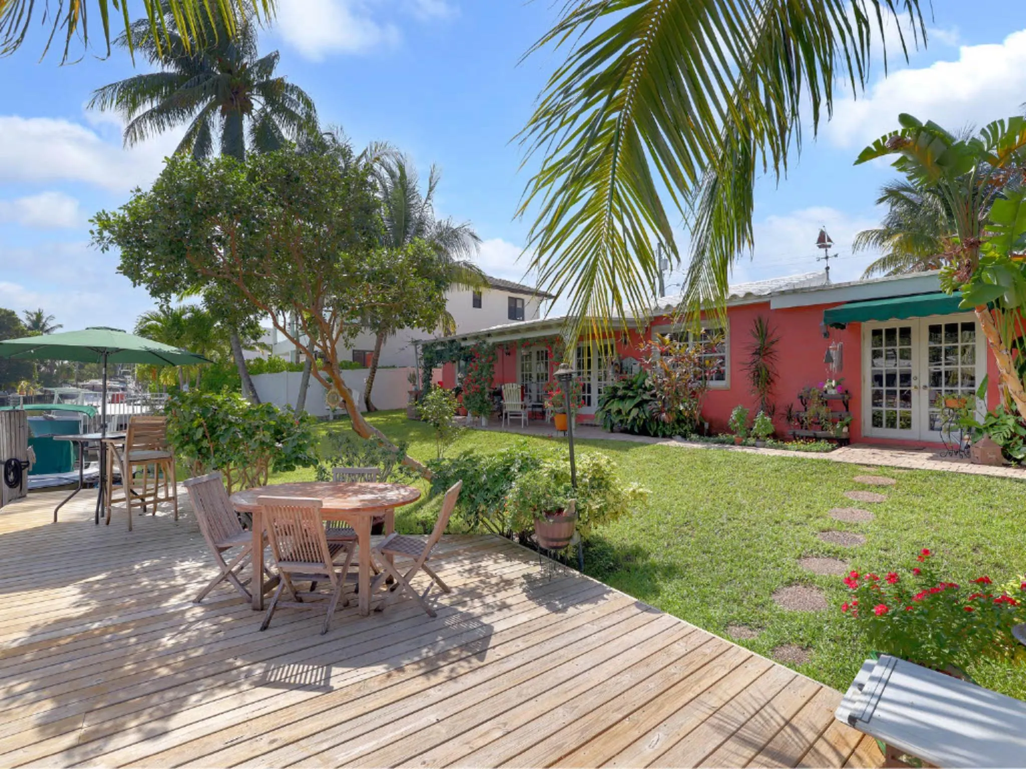 1205 Orange Isle