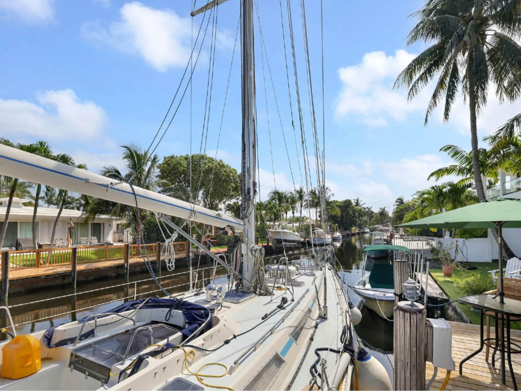 1205 Orange Isle