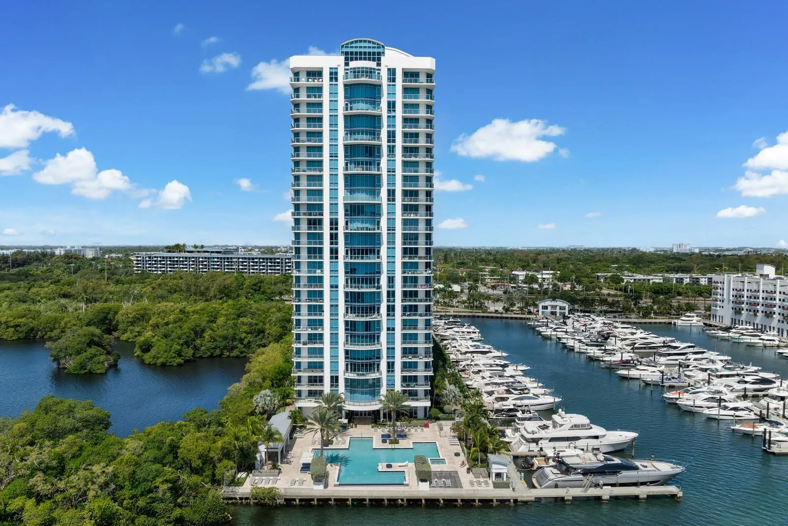 17111 Biscayne Blvd, #1101