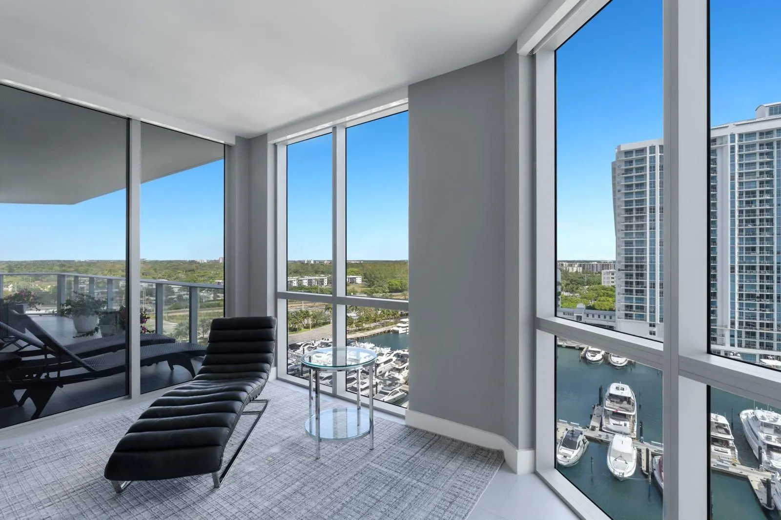 17111 Biscayne Blvd, #1101