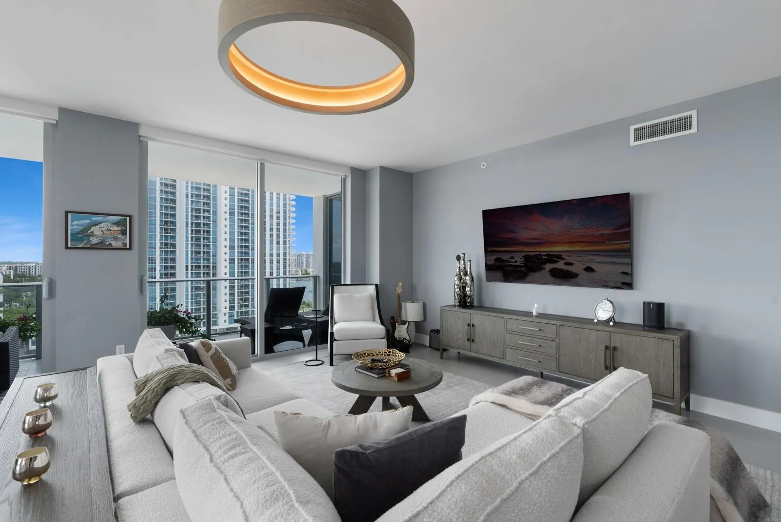 17111 Biscayne Blvd, #1101