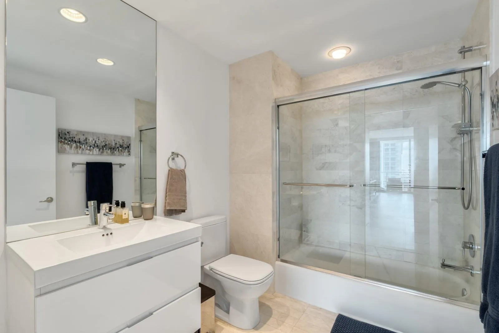 17111 Biscayne Blvd, #1101