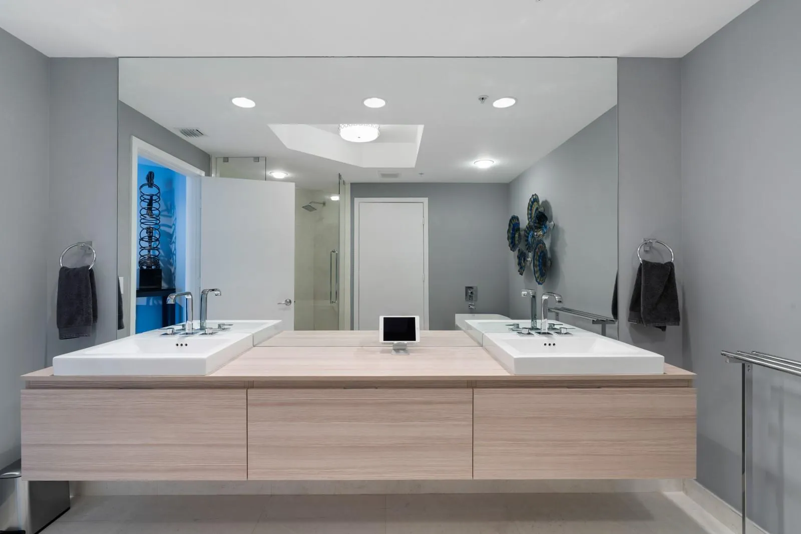 17111 Biscayne Blvd, #1101