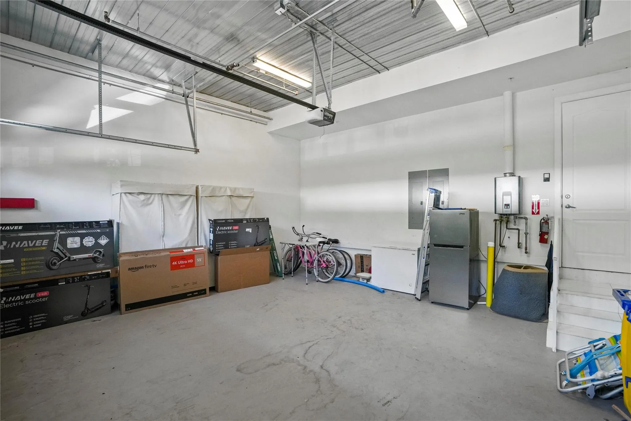 347 Oak St, #B1