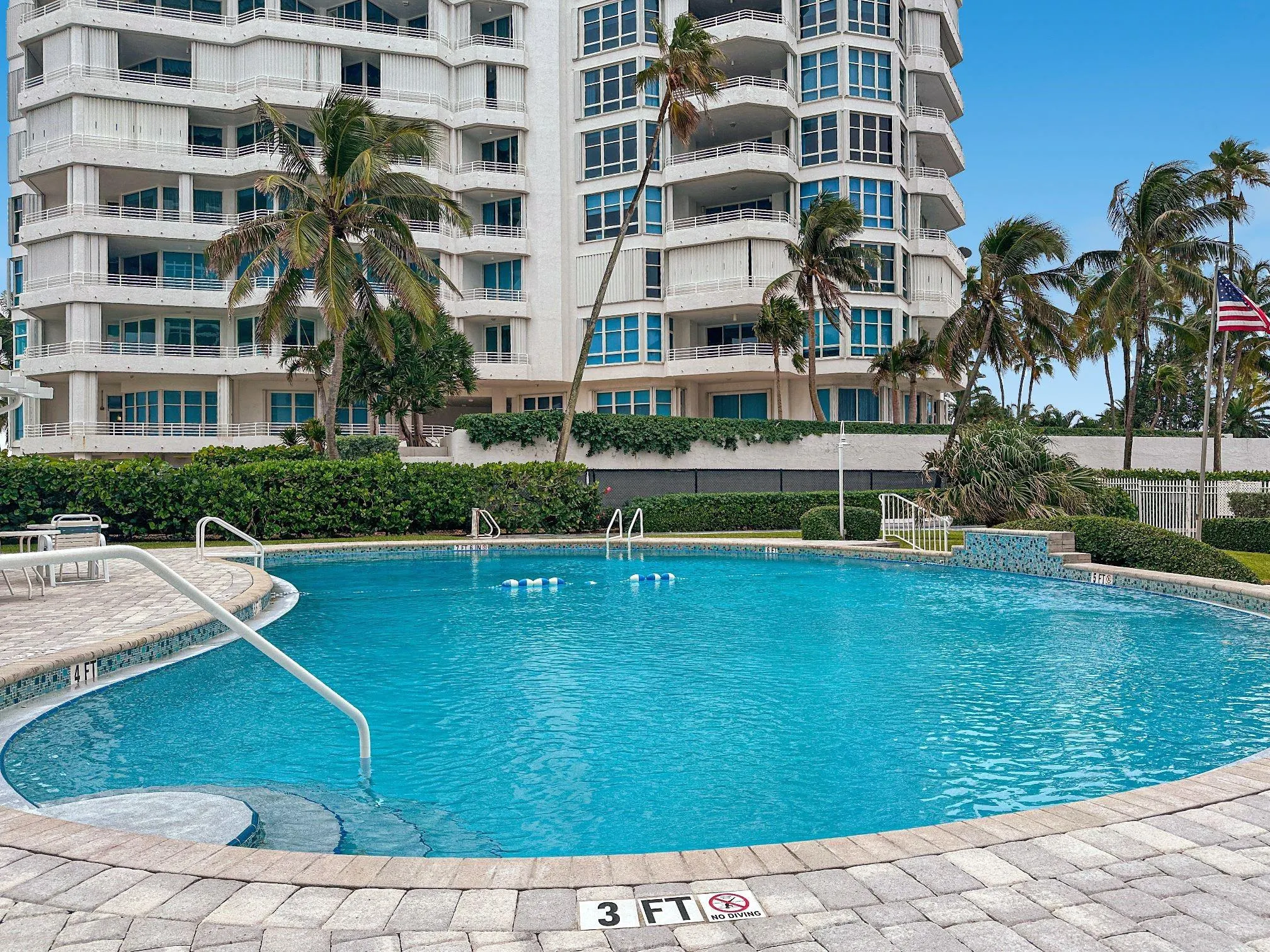 1431 S Ocean Blvd #28
