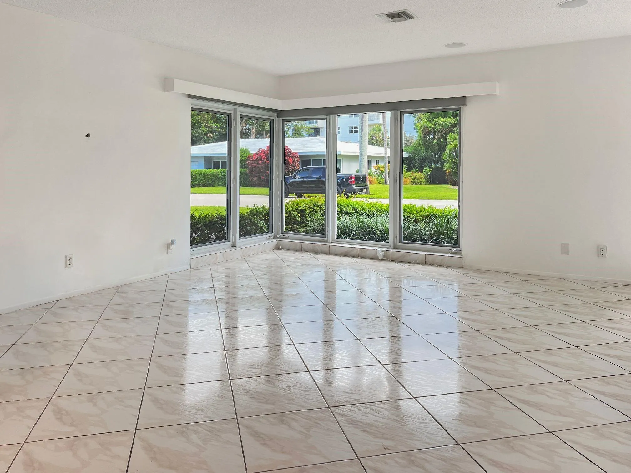 1431 S Ocean Blvd #28