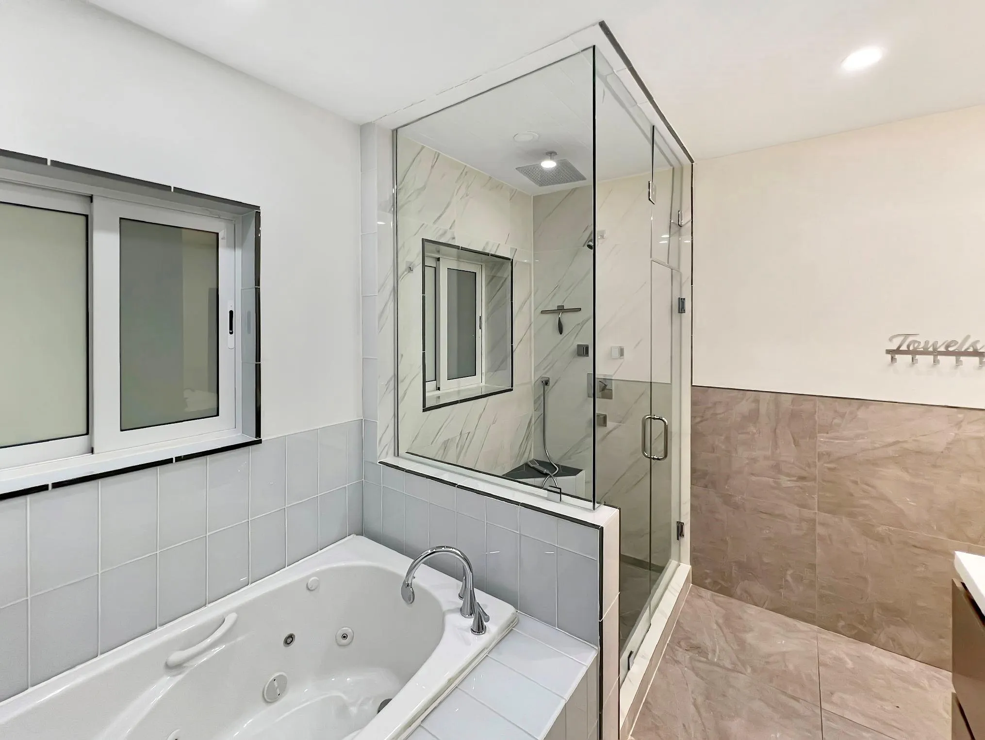 1431 S Ocean Blvd #28