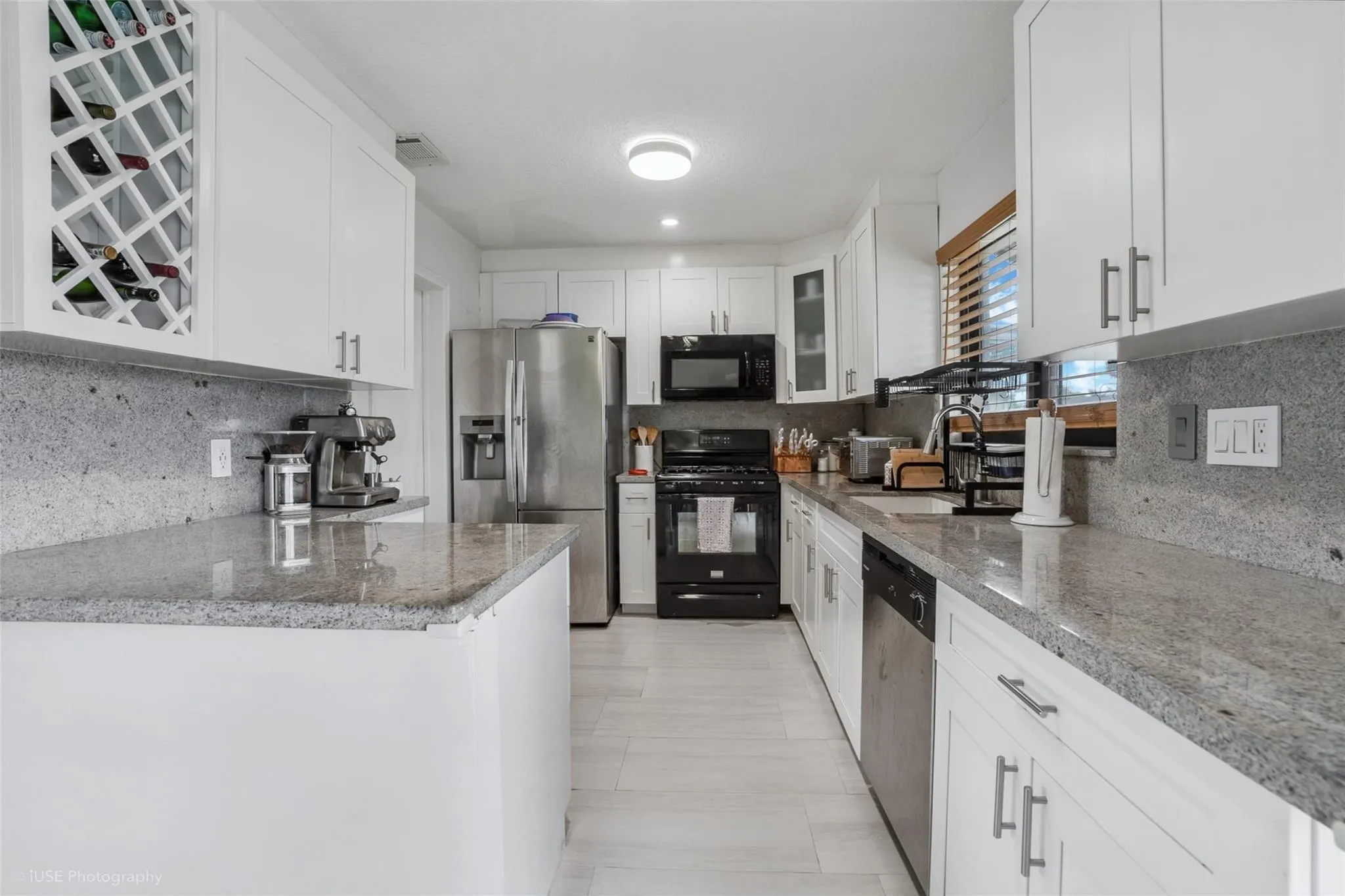11710 NW 31st St