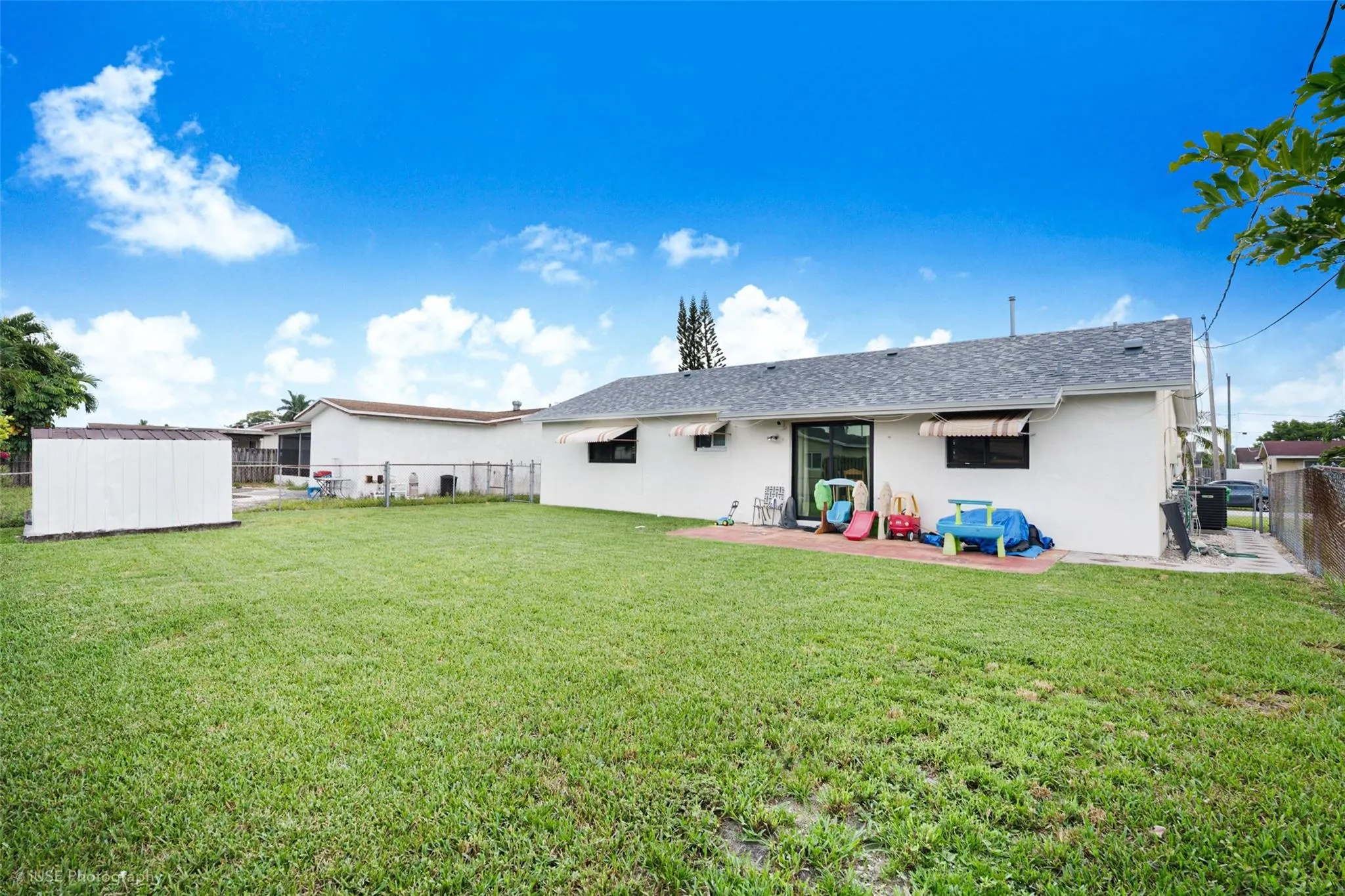 11710 NW 31st St