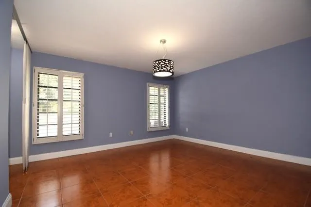 1301 SW 127th Ter