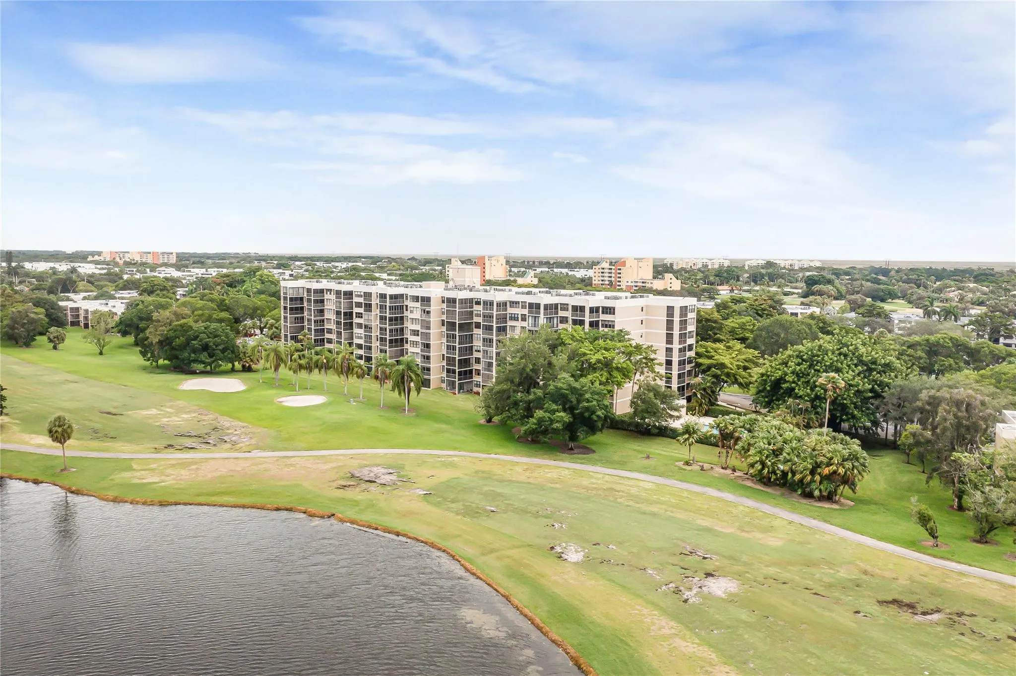 16300 Golf Club Rd, #114