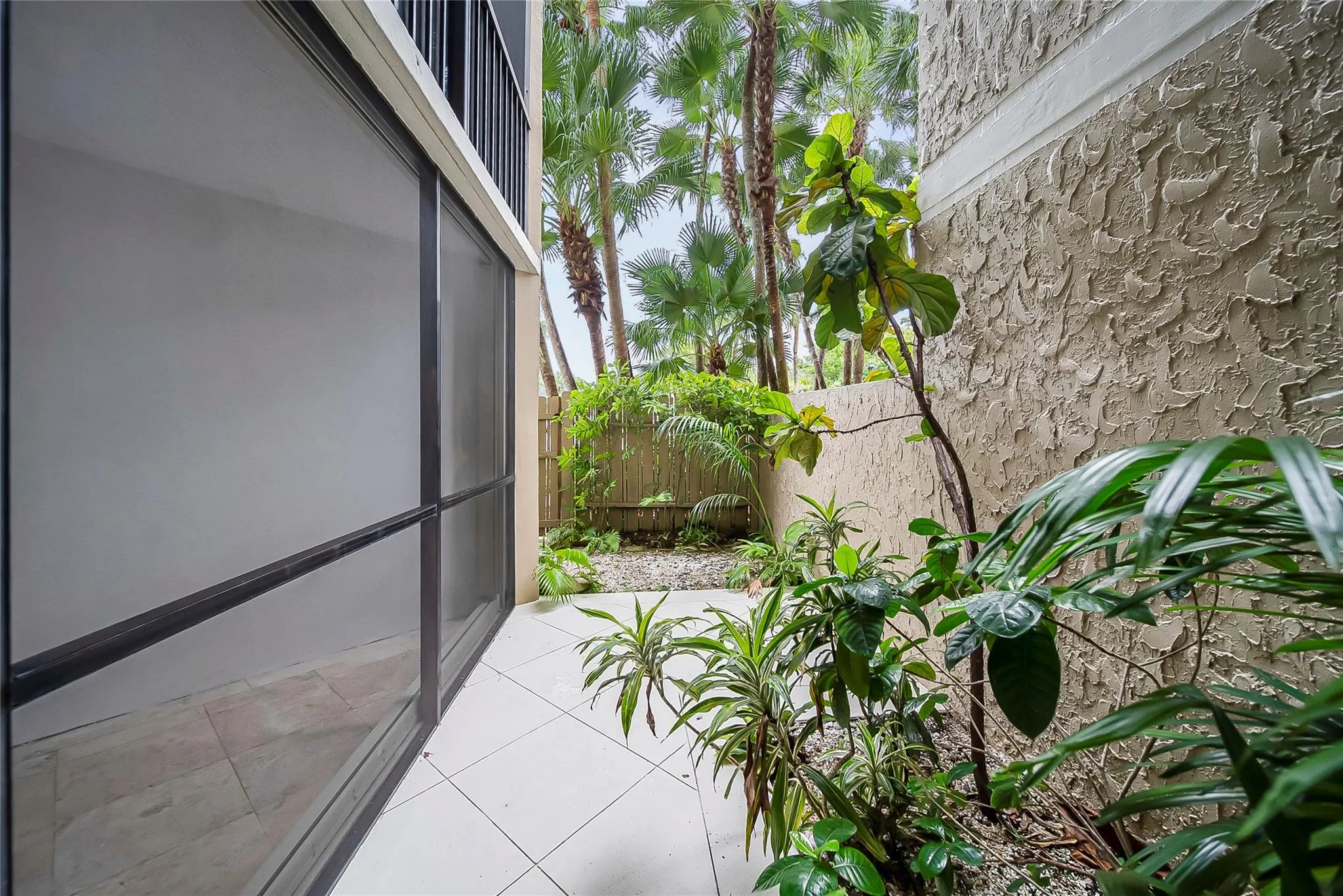16300 Golf Club Rd, #114