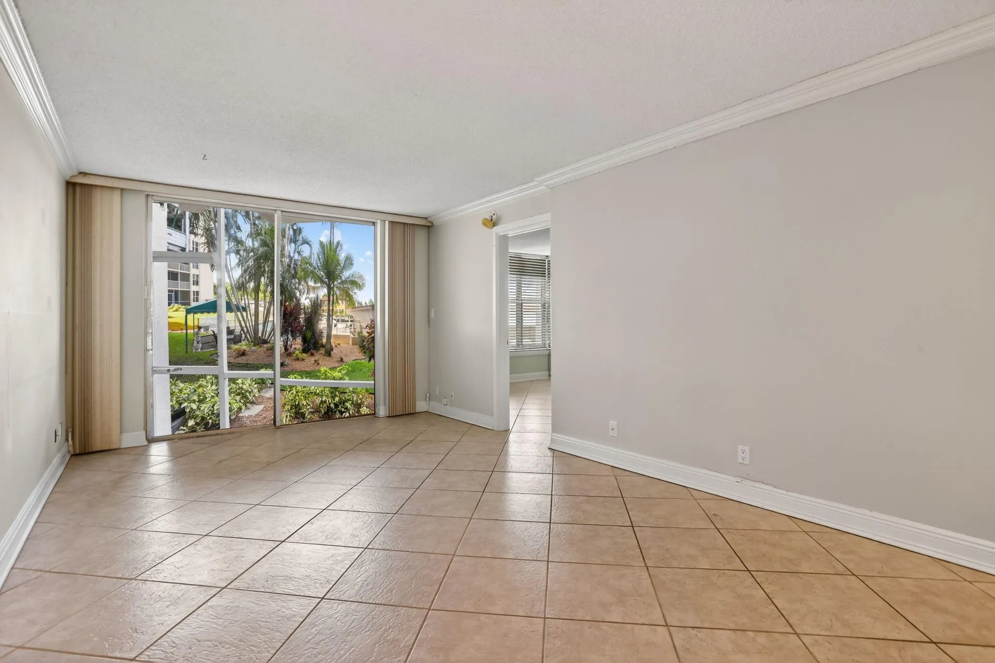 1391 S Ocean Blvd, #109