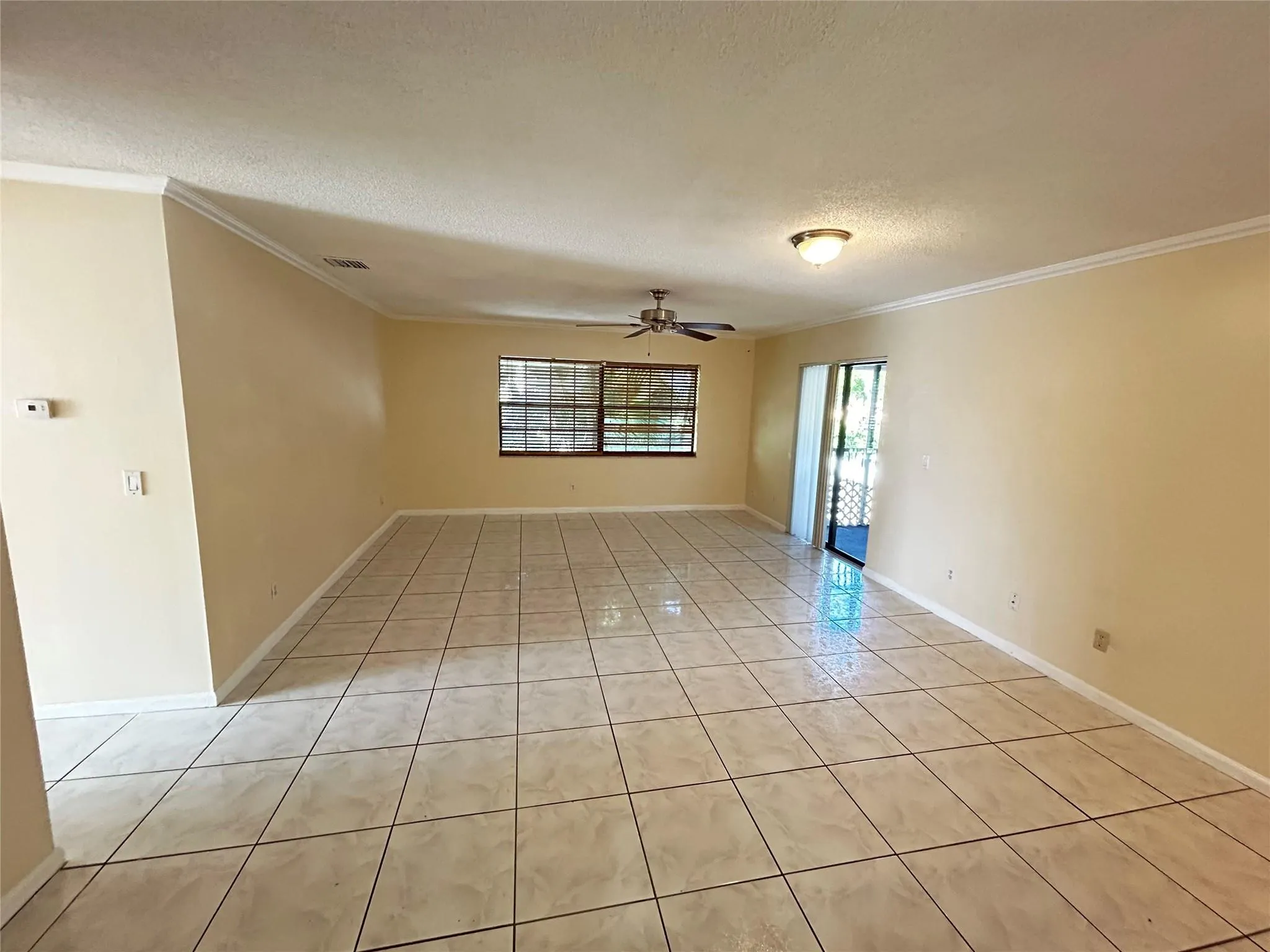 3571 NW 94th Ave, #6D