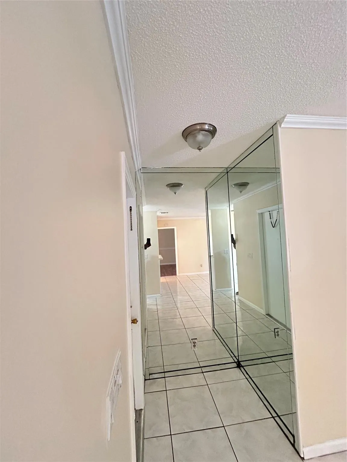 3571 NW 94th Ave, #6D