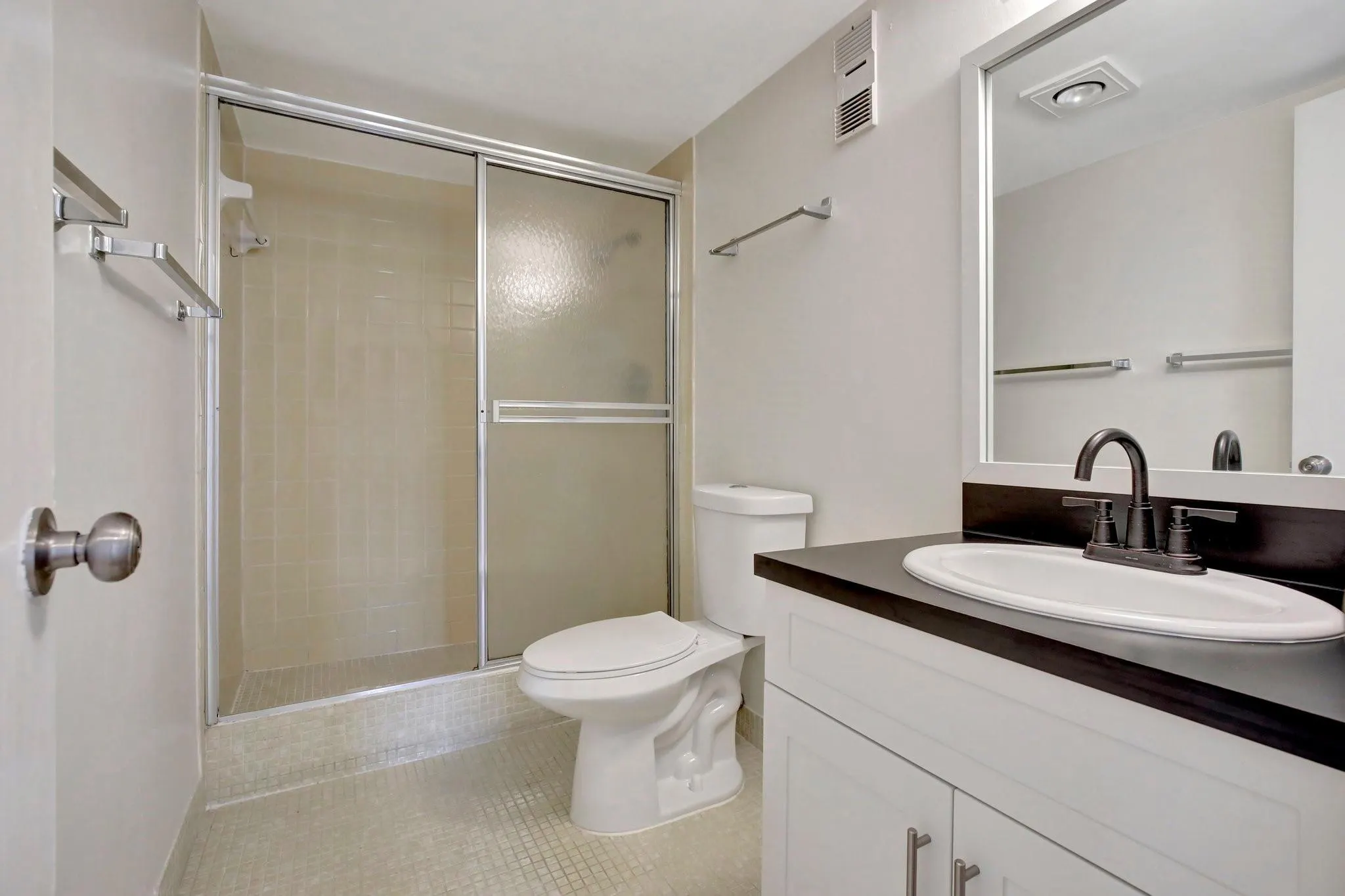 9450 Live Oak Pl, #303