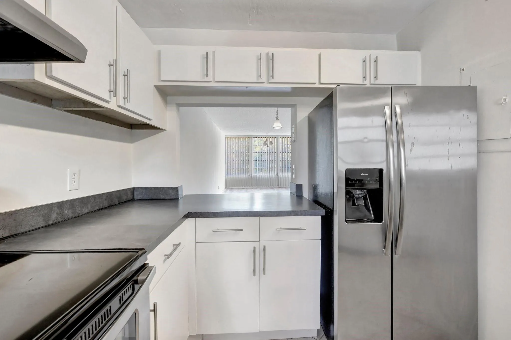 9450 Live Oak Pl, #303