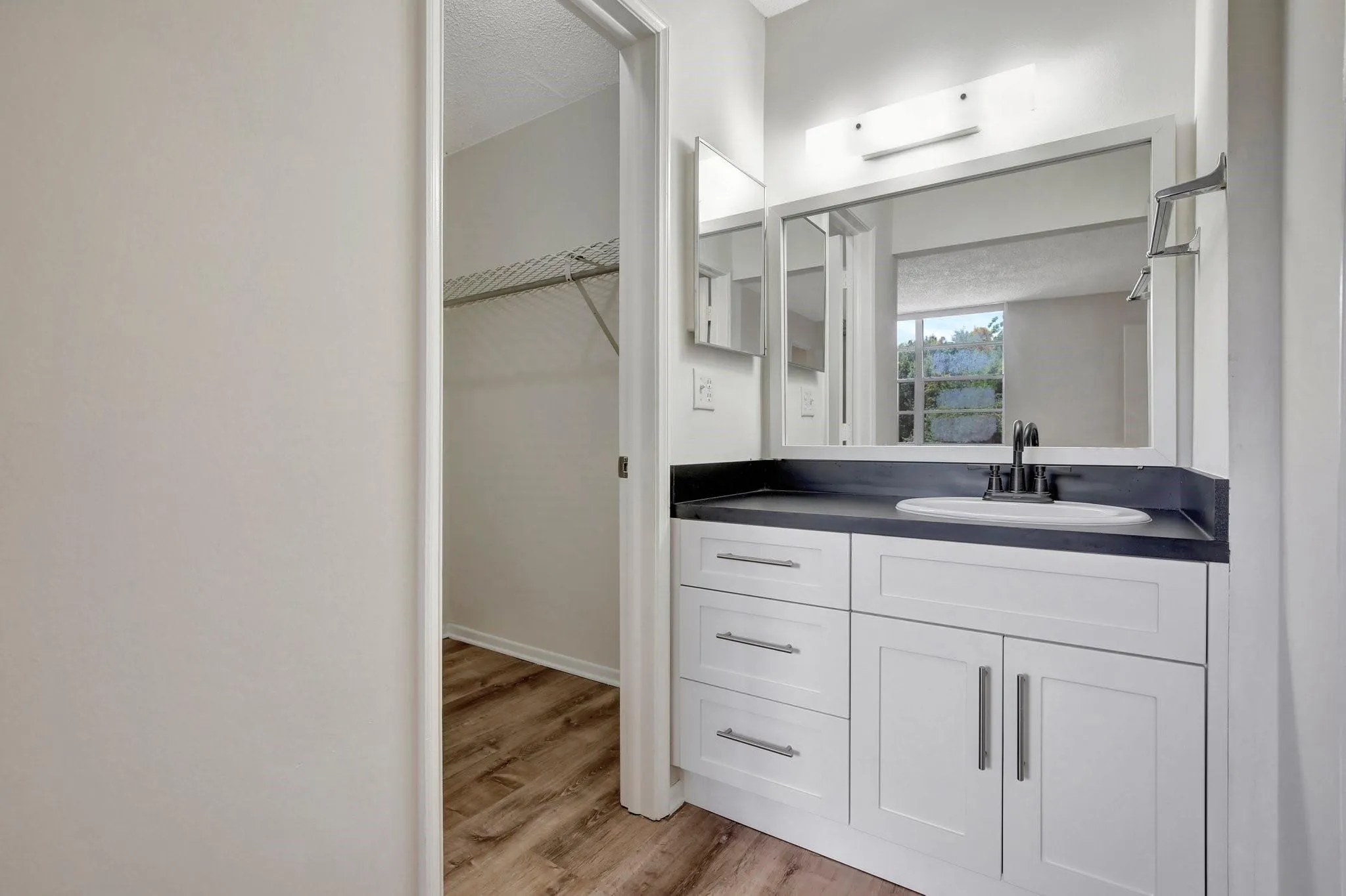 9450 Live Oak Pl, #303