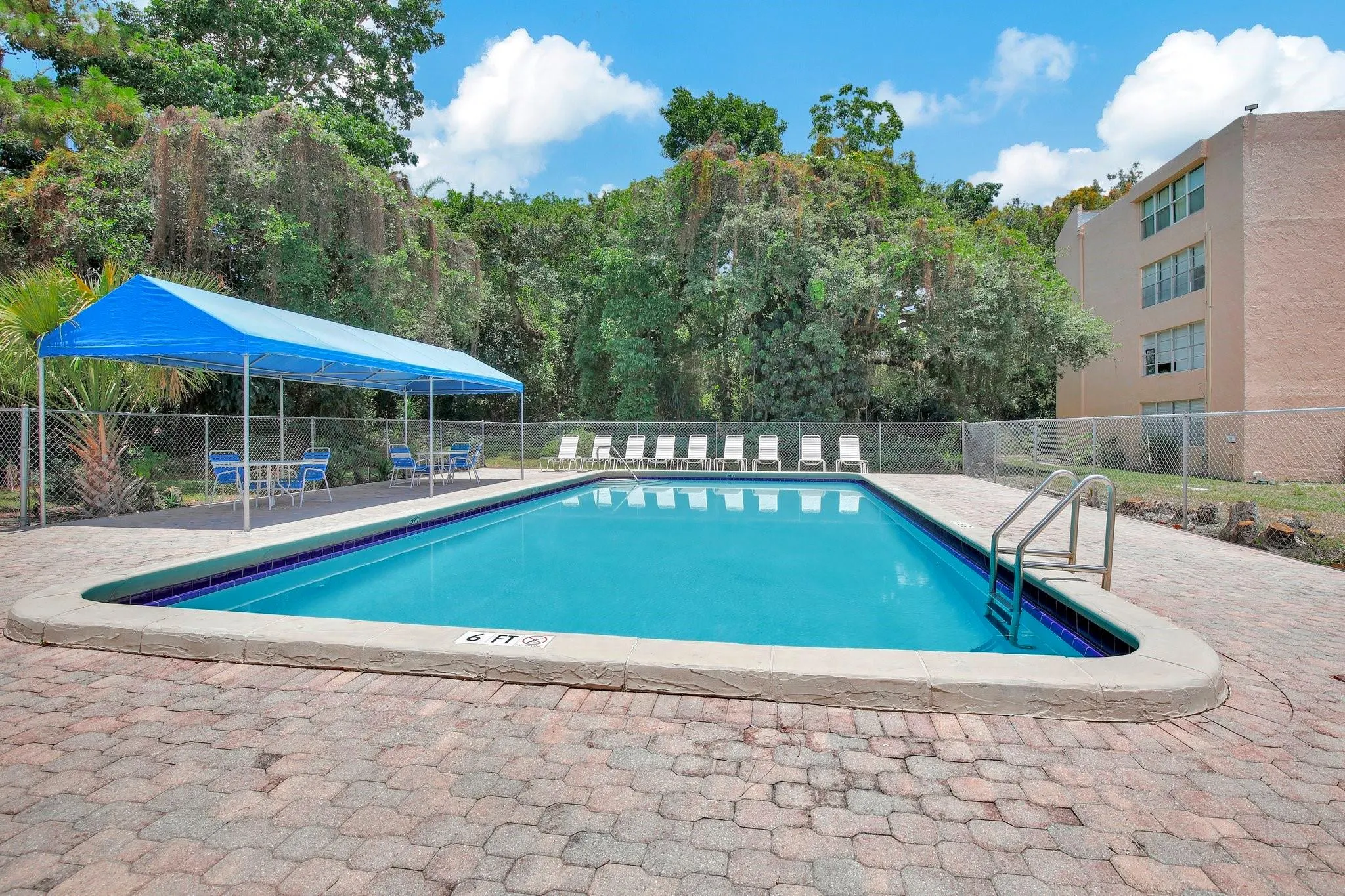 9450 Live Oak Pl, #303