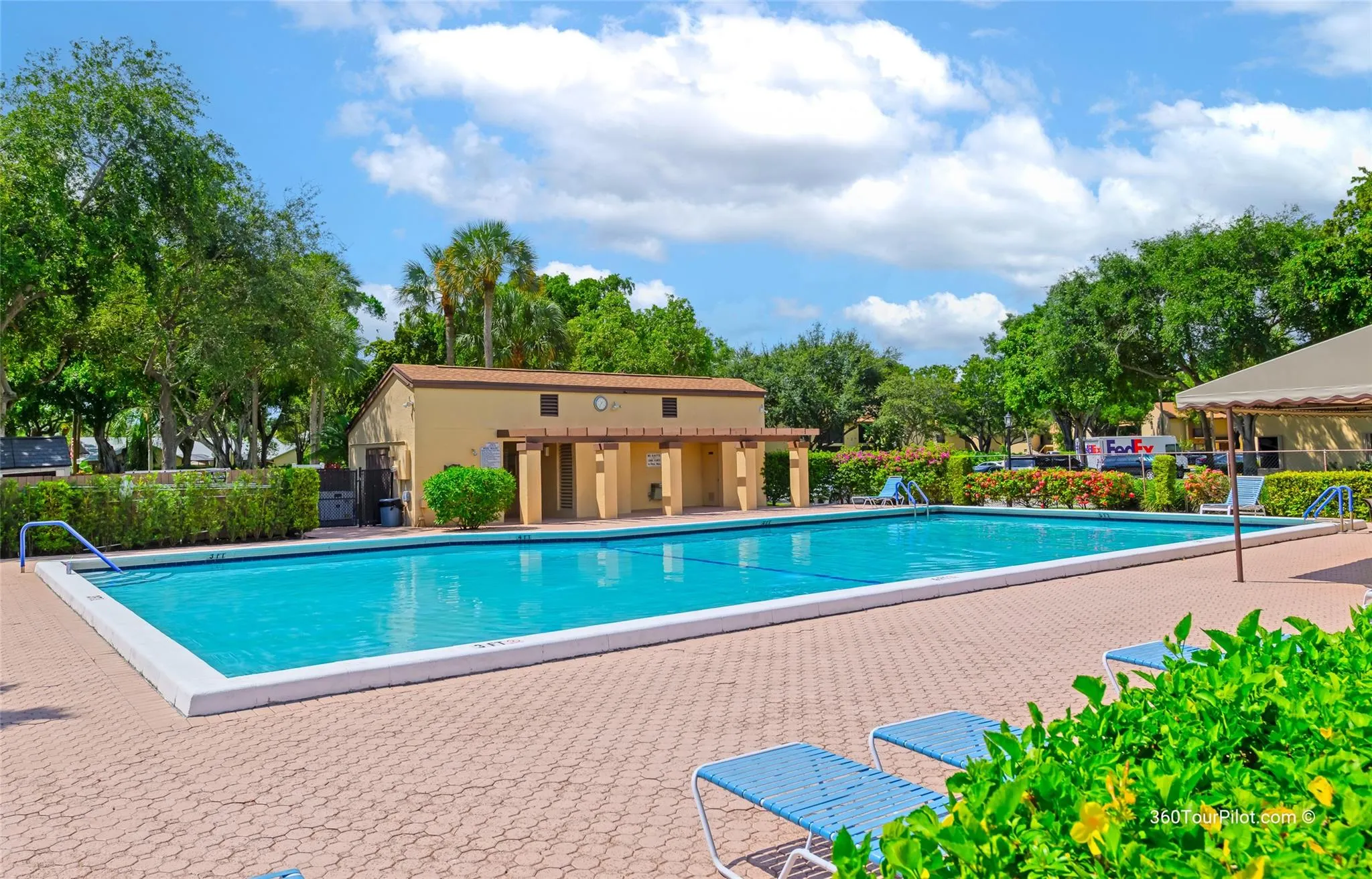 3966 Cocoplum Cir, #E
