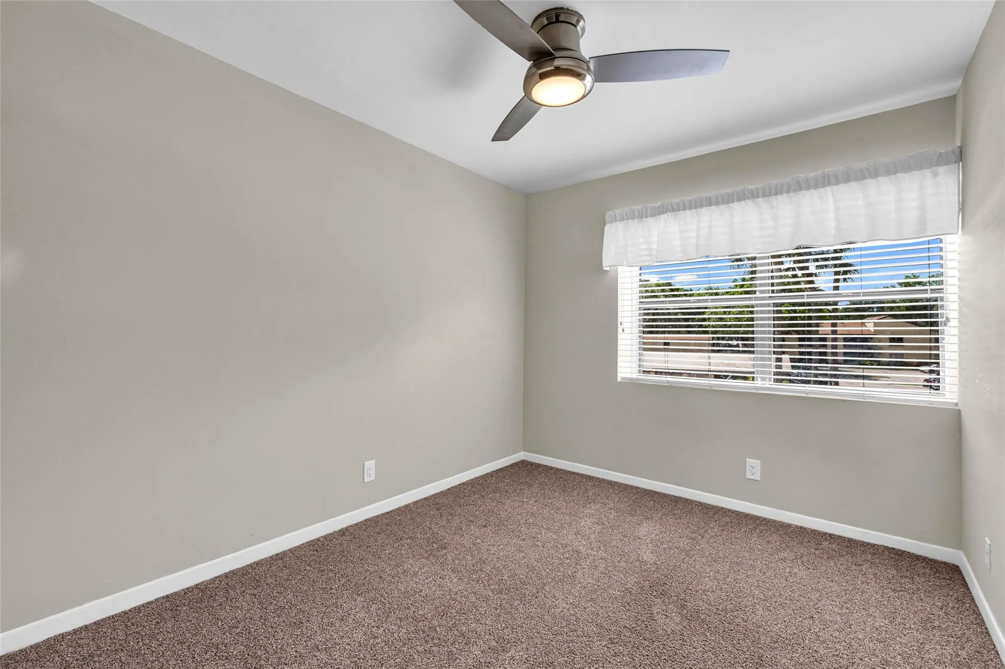3966 Cocoplum Cir, #E