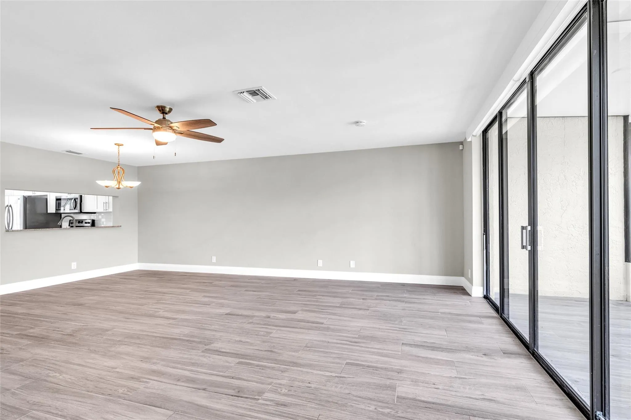 3966 Cocoplum Cir, #E