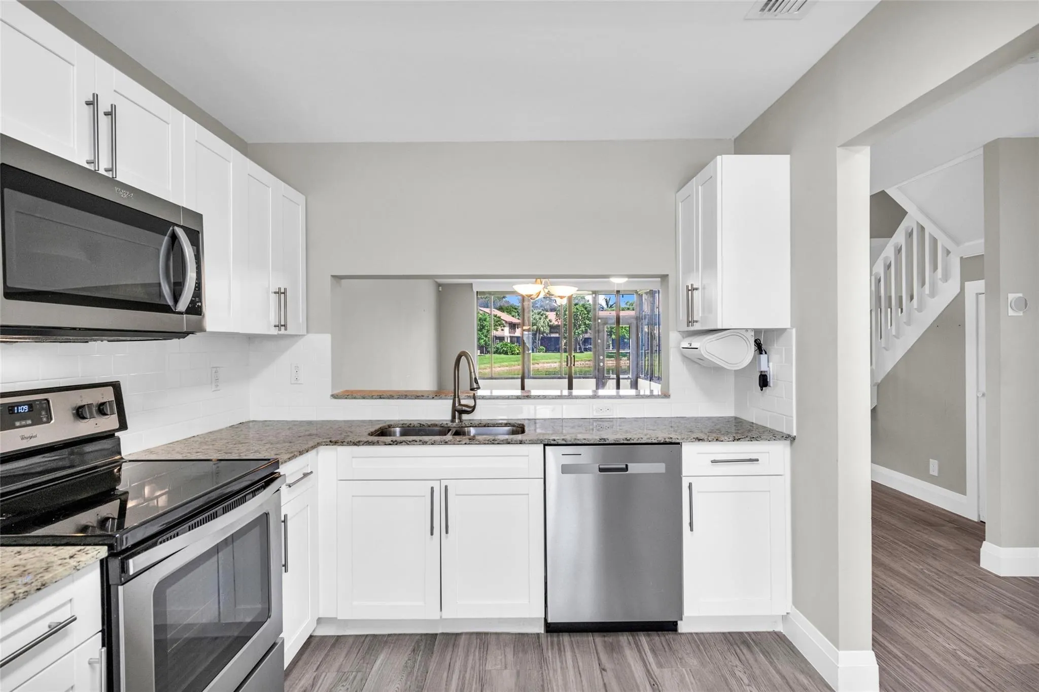 3966 Cocoplum Cir, #E