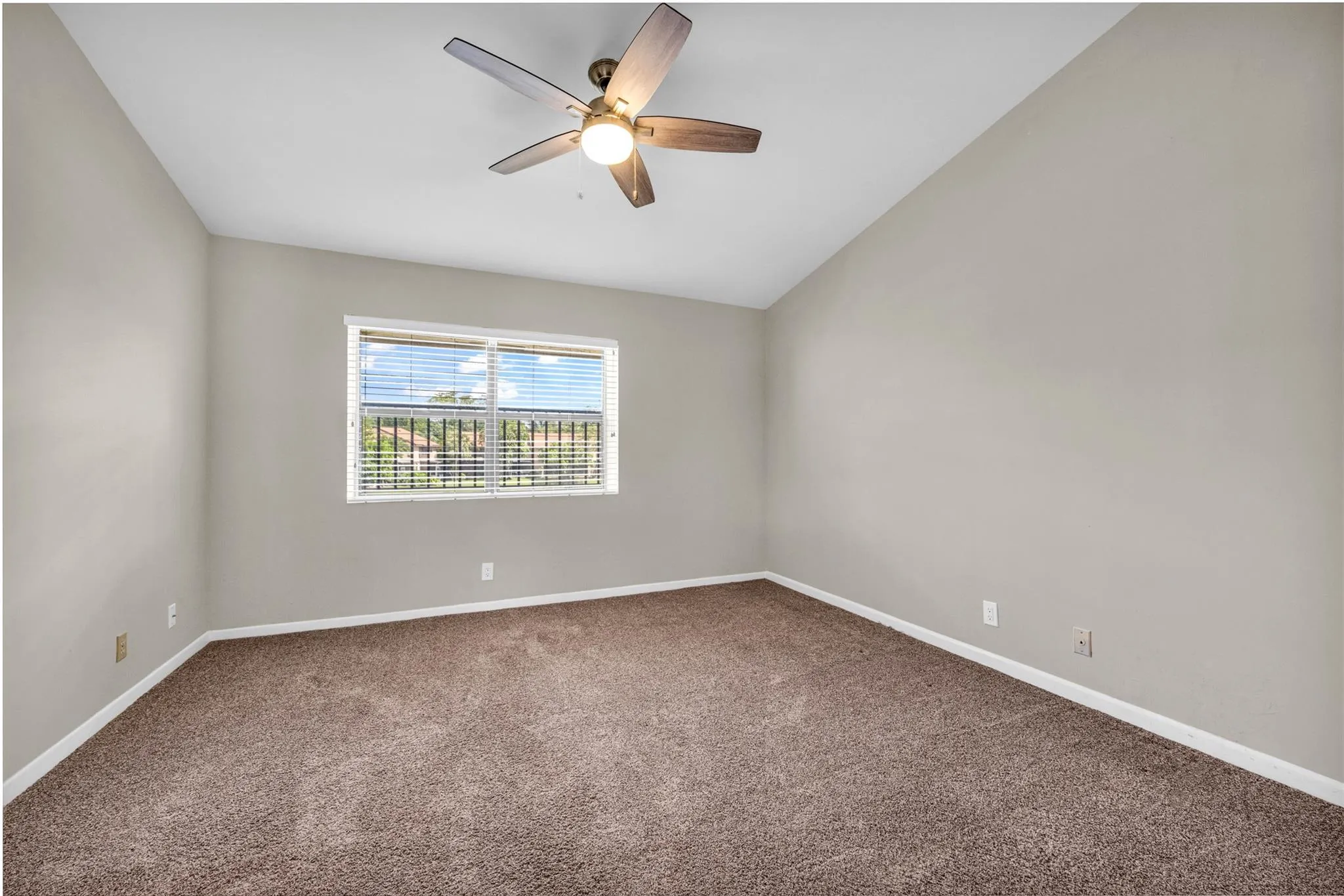 3966 Cocoplum Cir, #E