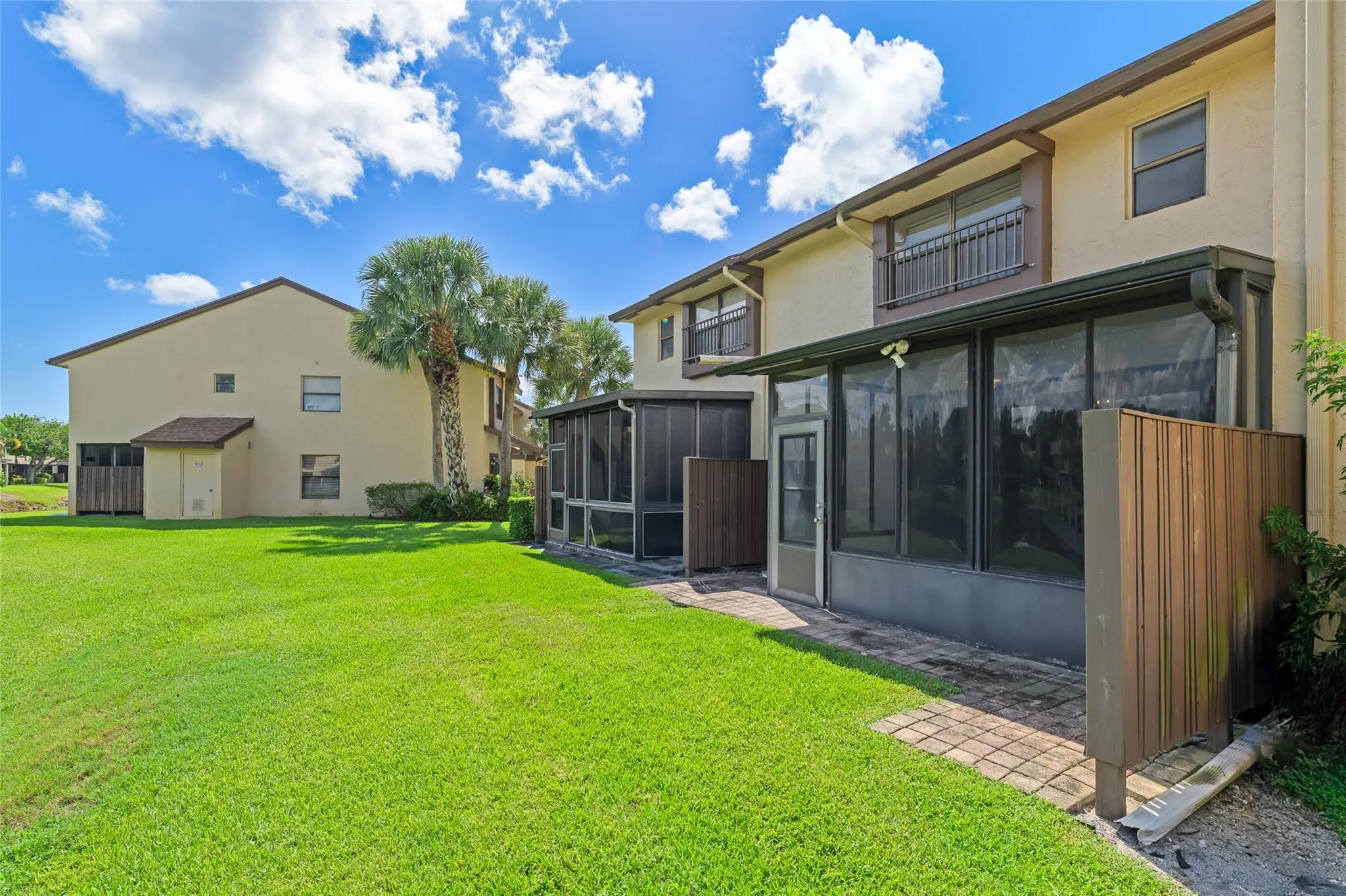 3966 Cocoplum Cir, #E